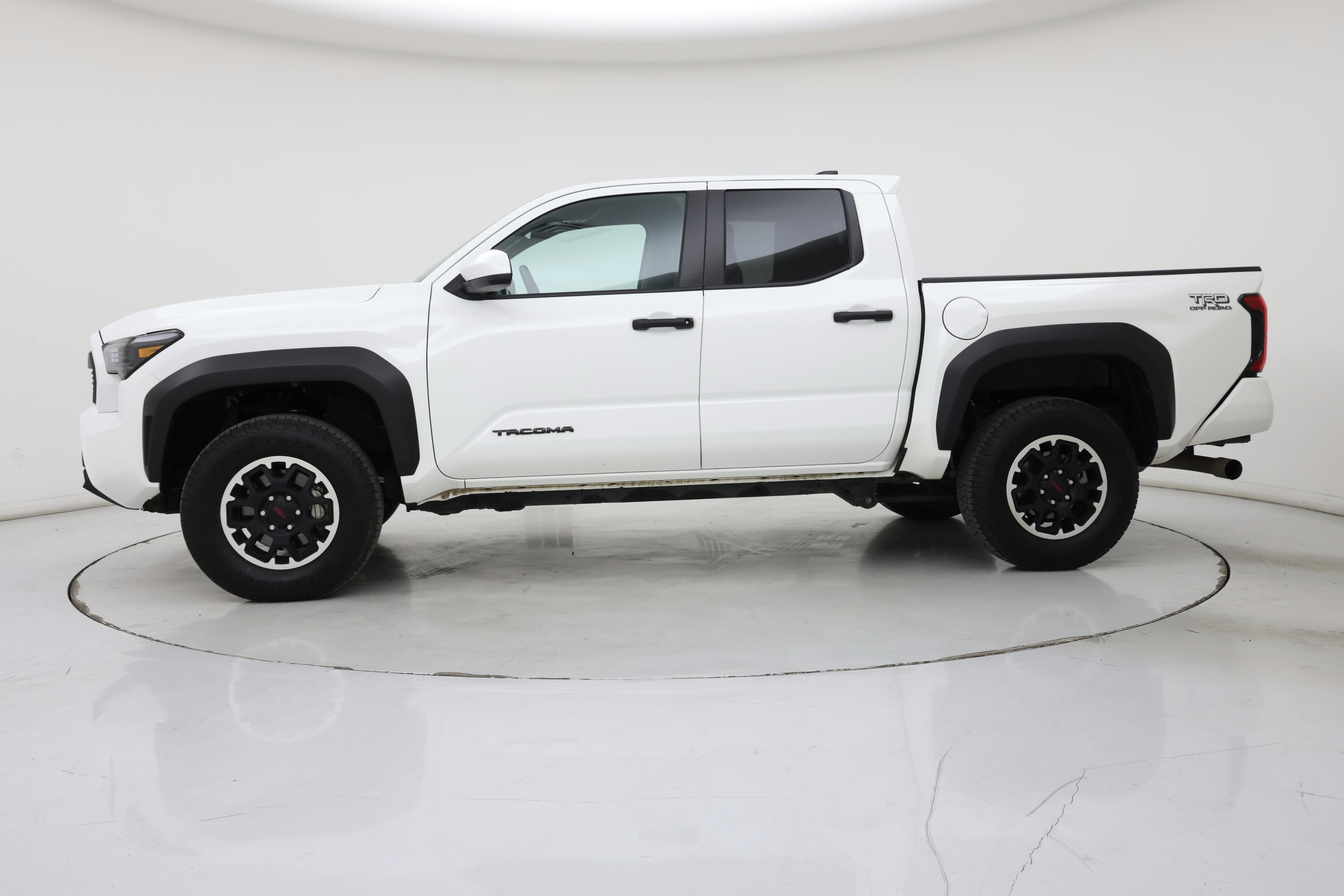 Thumbnail: 2025 Toyota Tacoma - 3