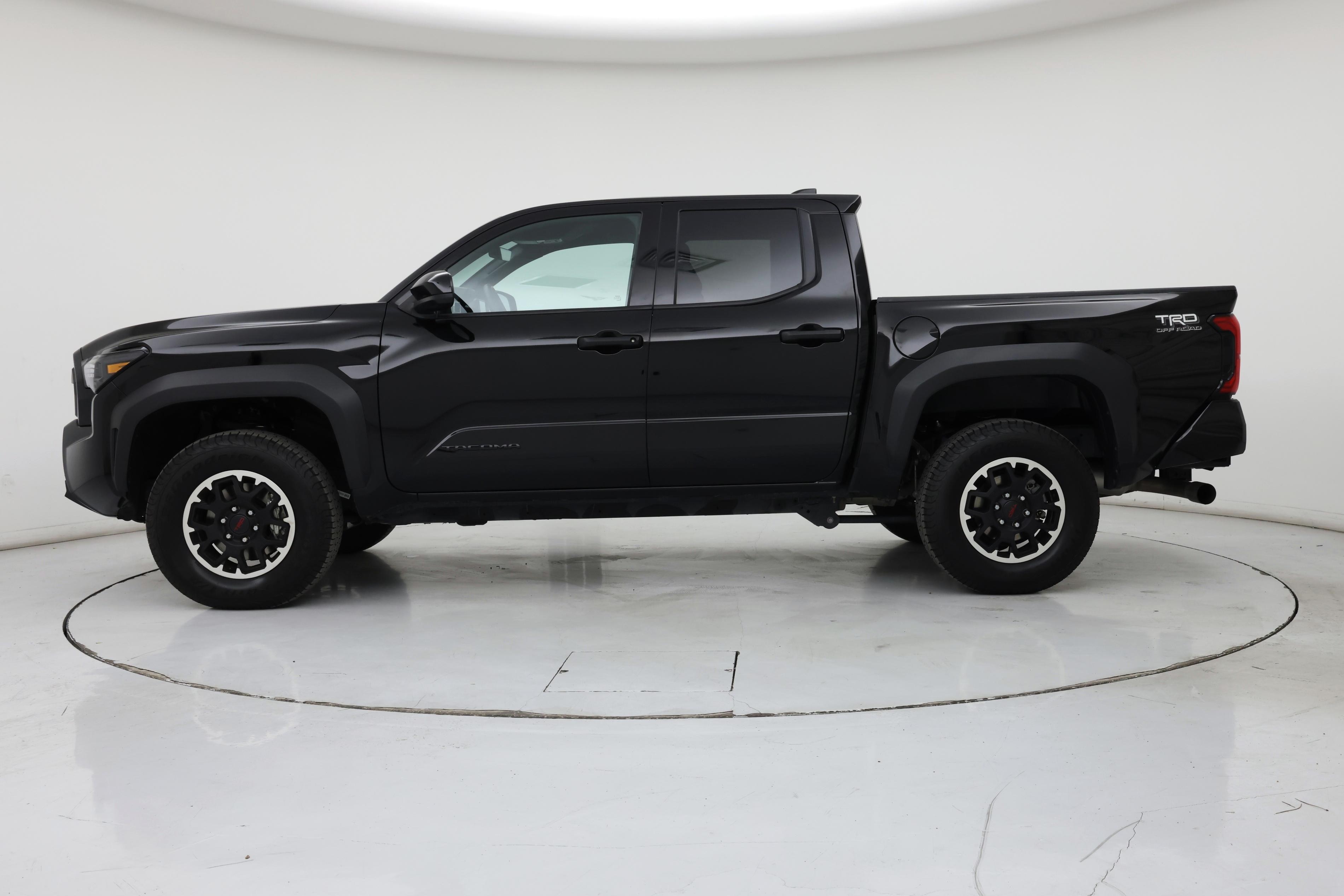 Thumbnail: 2025 Toyota Tacoma - 3