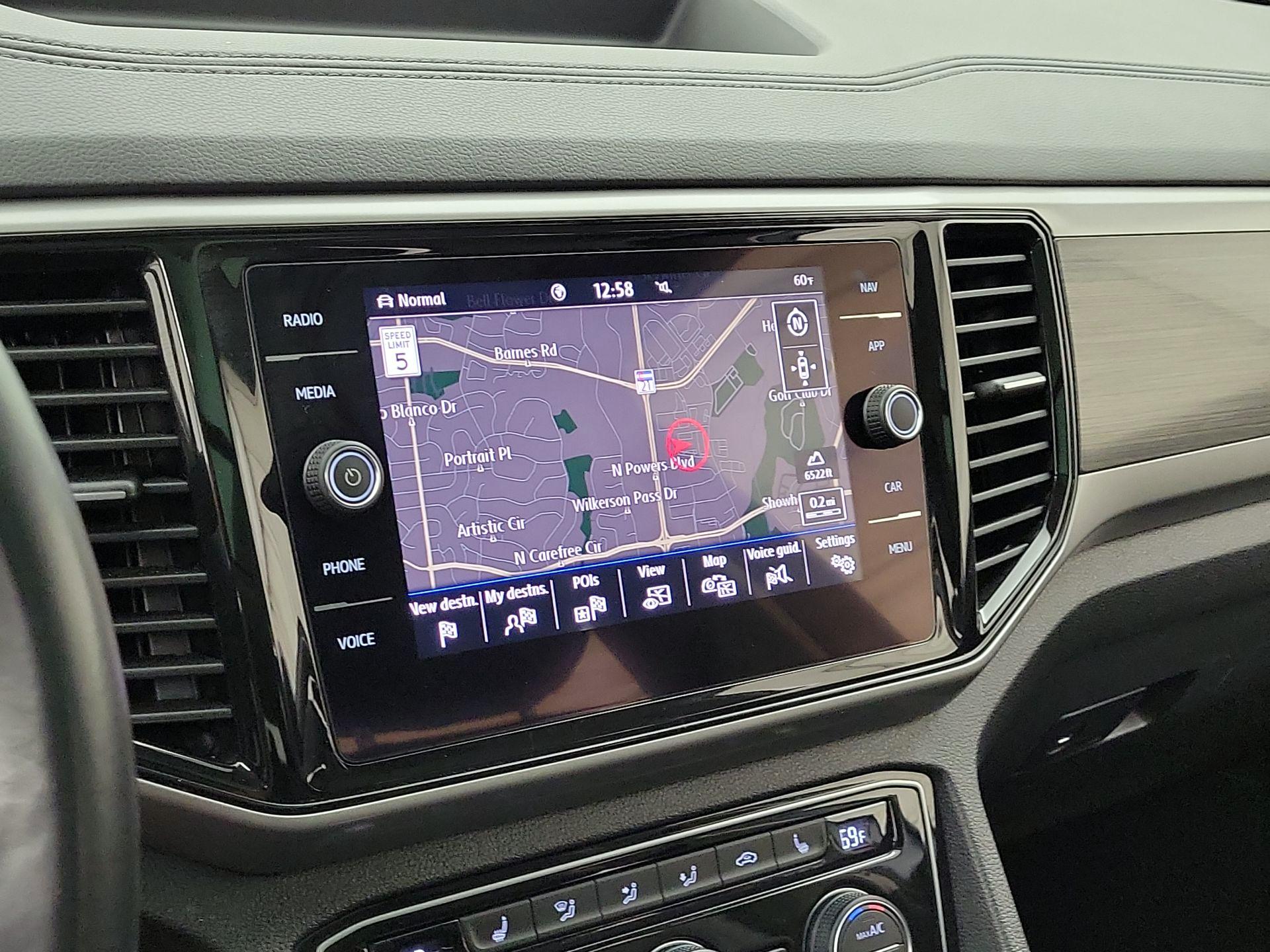 Thumbnail: 2021 Volkswagen Atlas - 14