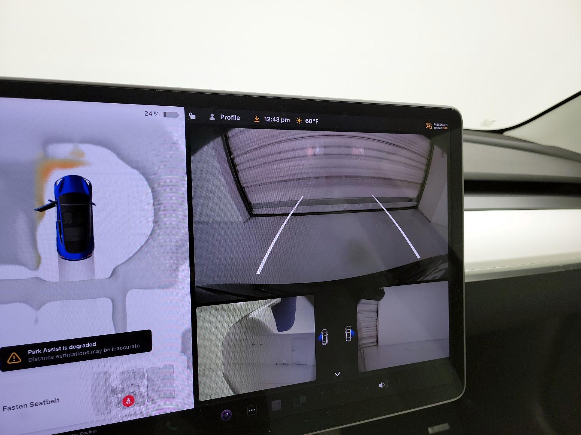 Thumbnail: 2023 Tesla Model 3 - 14