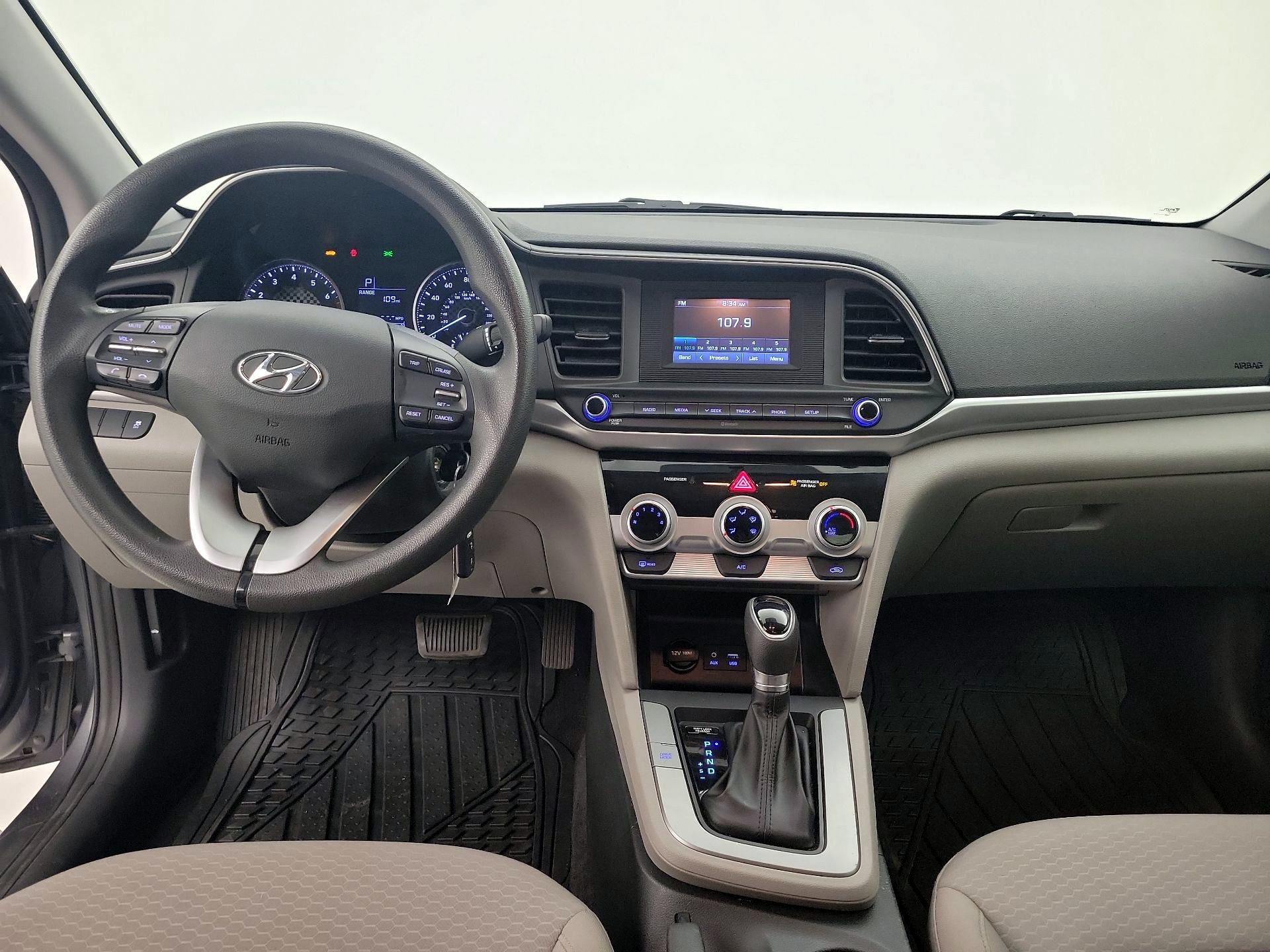 Thumbnail: 2019 Hyundai Elantra - 9