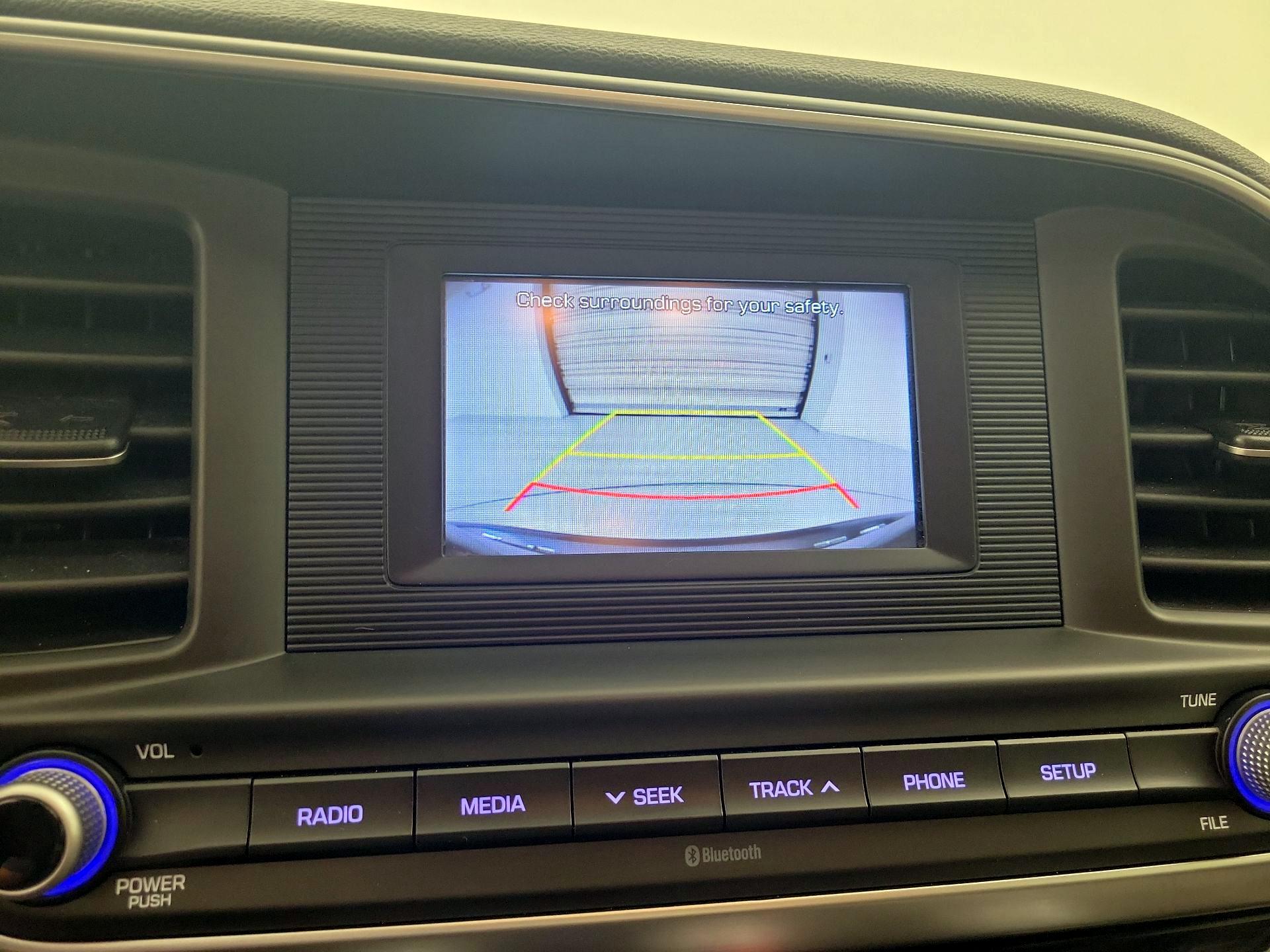 Thumbnail: 2019 Hyundai Elantra - 14