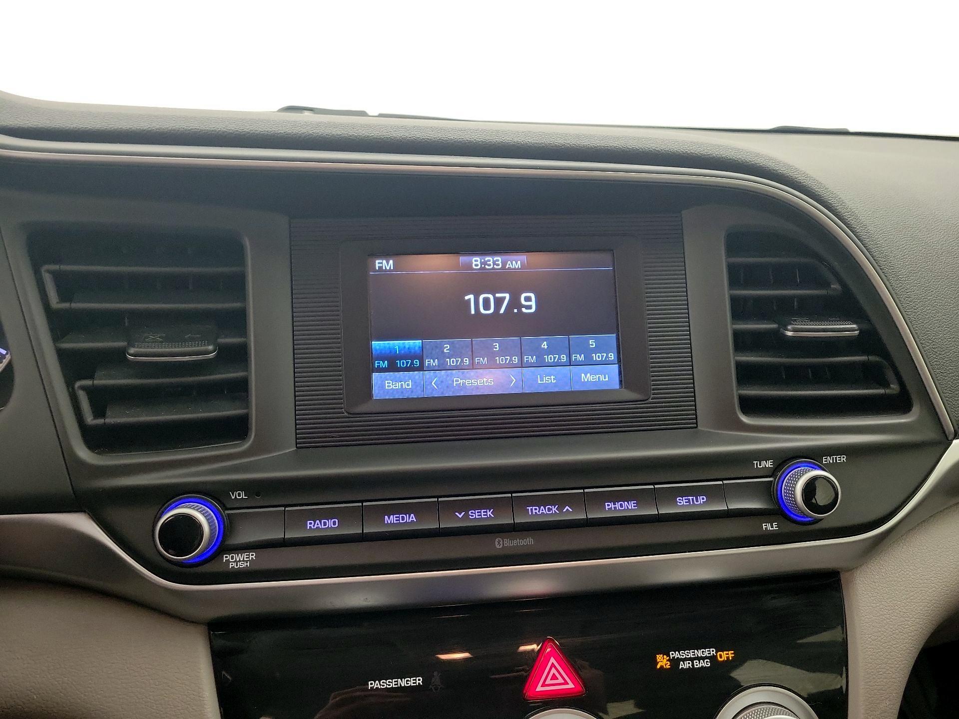 Thumbnail: 2019 Hyundai Elantra - 15