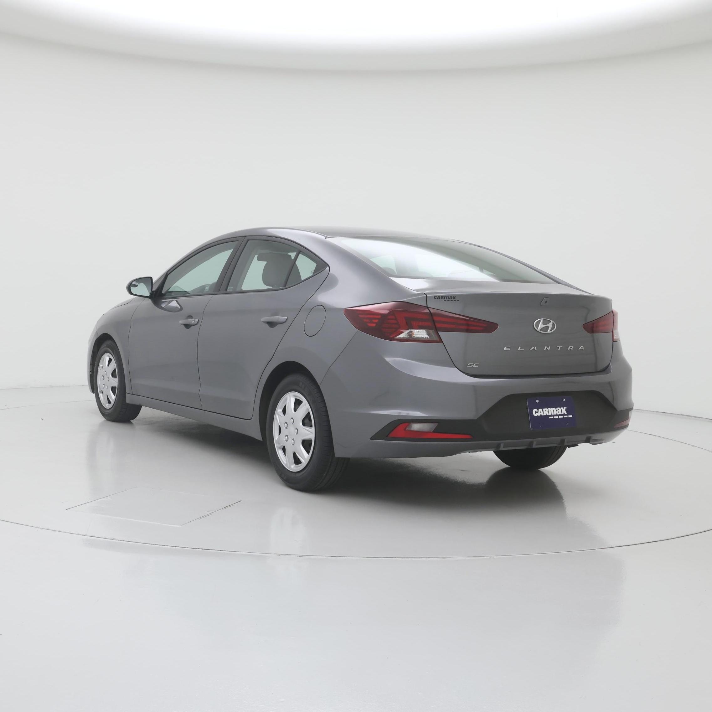 Thumbnail: 2019 Hyundai Elantra - 2