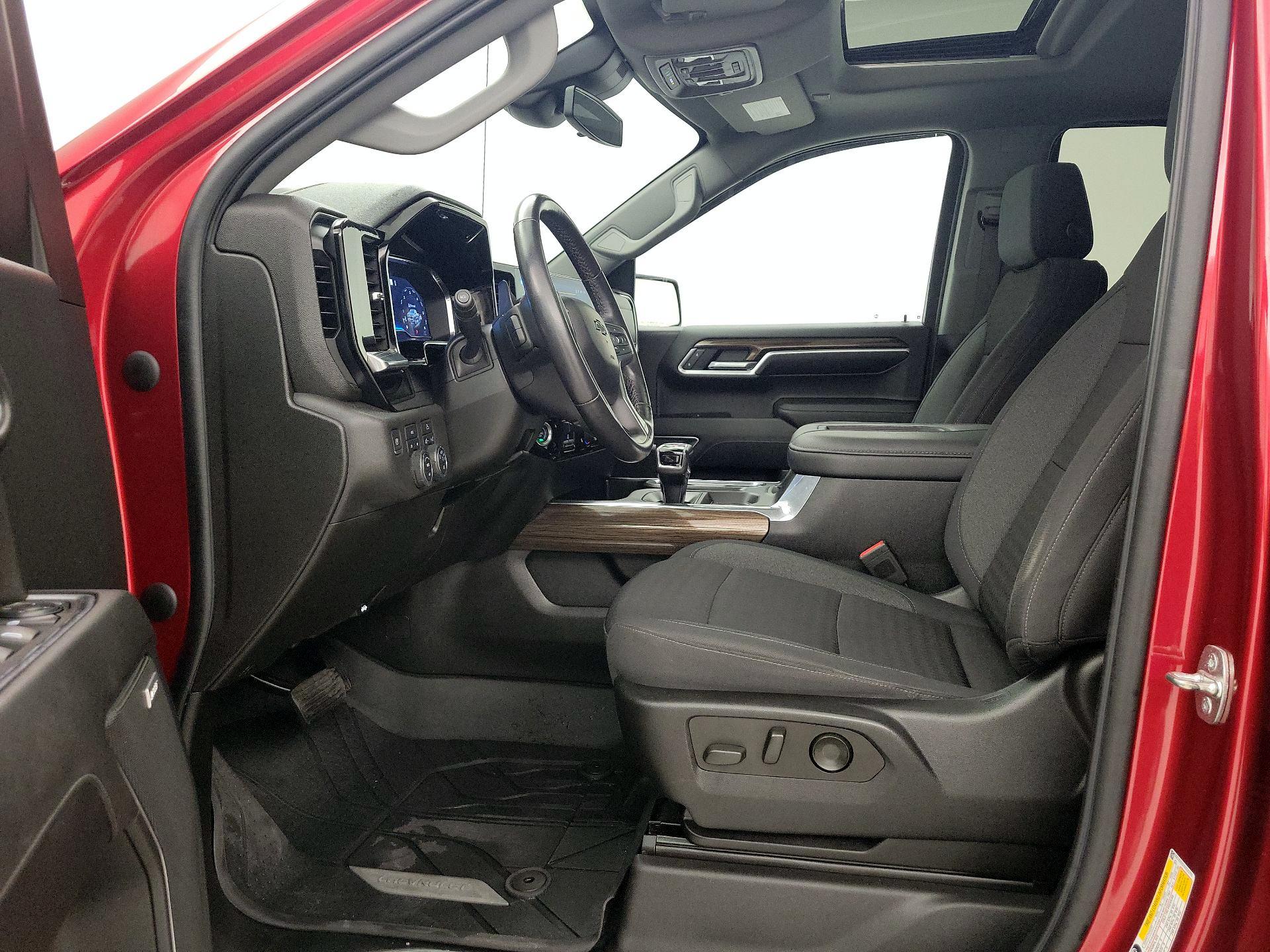 Thumbnail: 2022 Chevrolet Silverado 1500 - 11