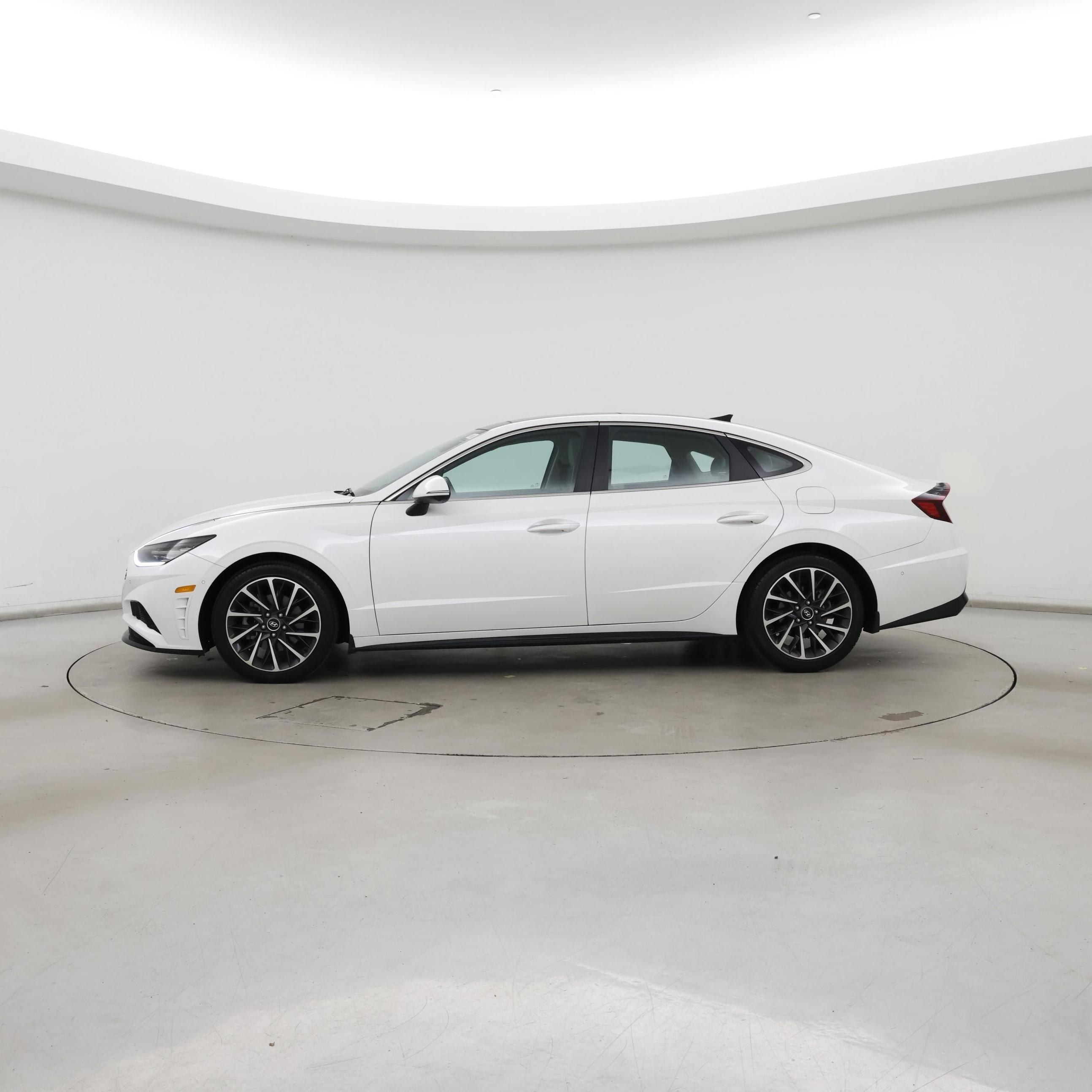 Thumbnail: 2022 Hyundai Sonata - 3