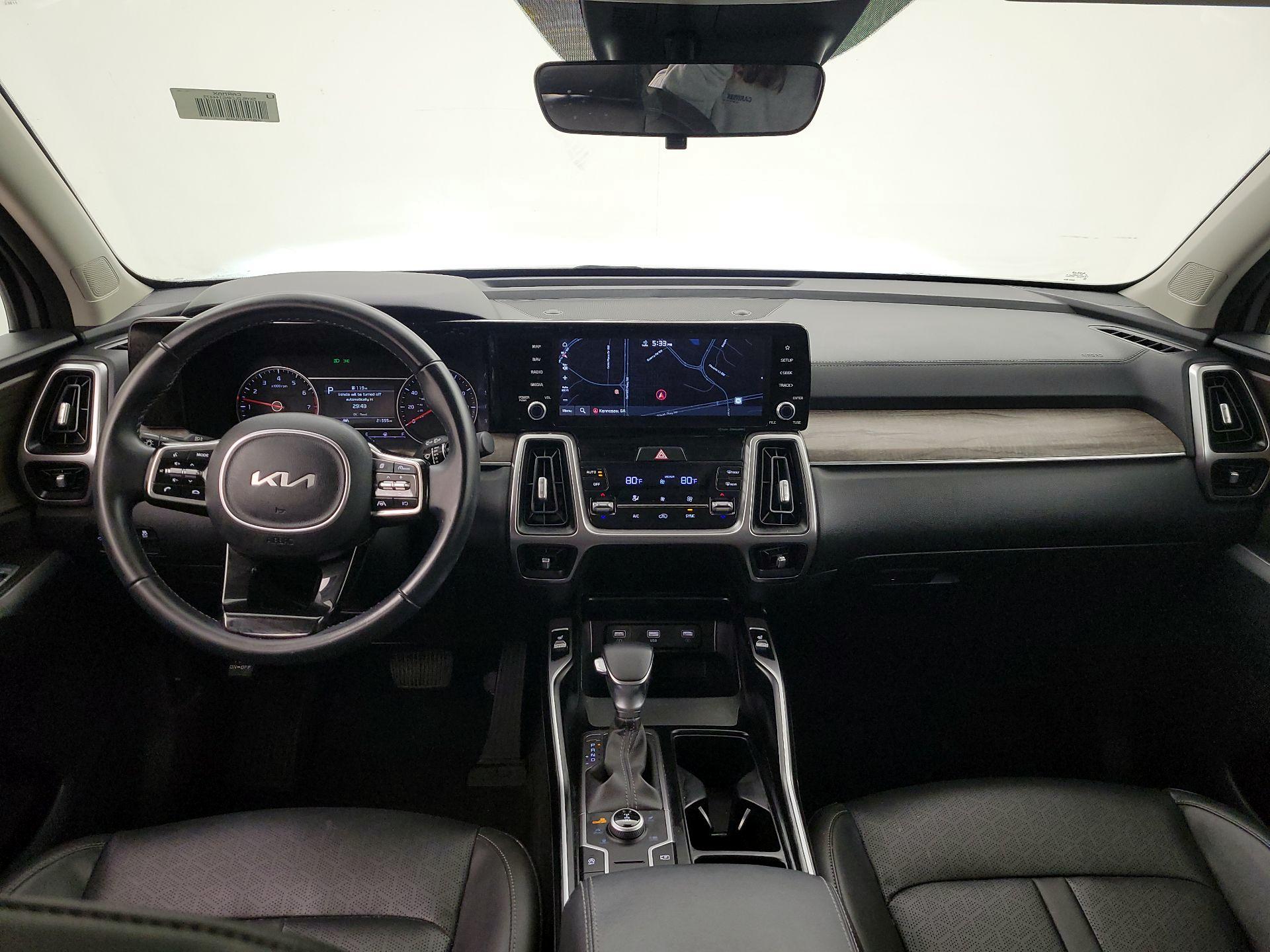 Thumbnail: 2022 Kia Sorento - 9