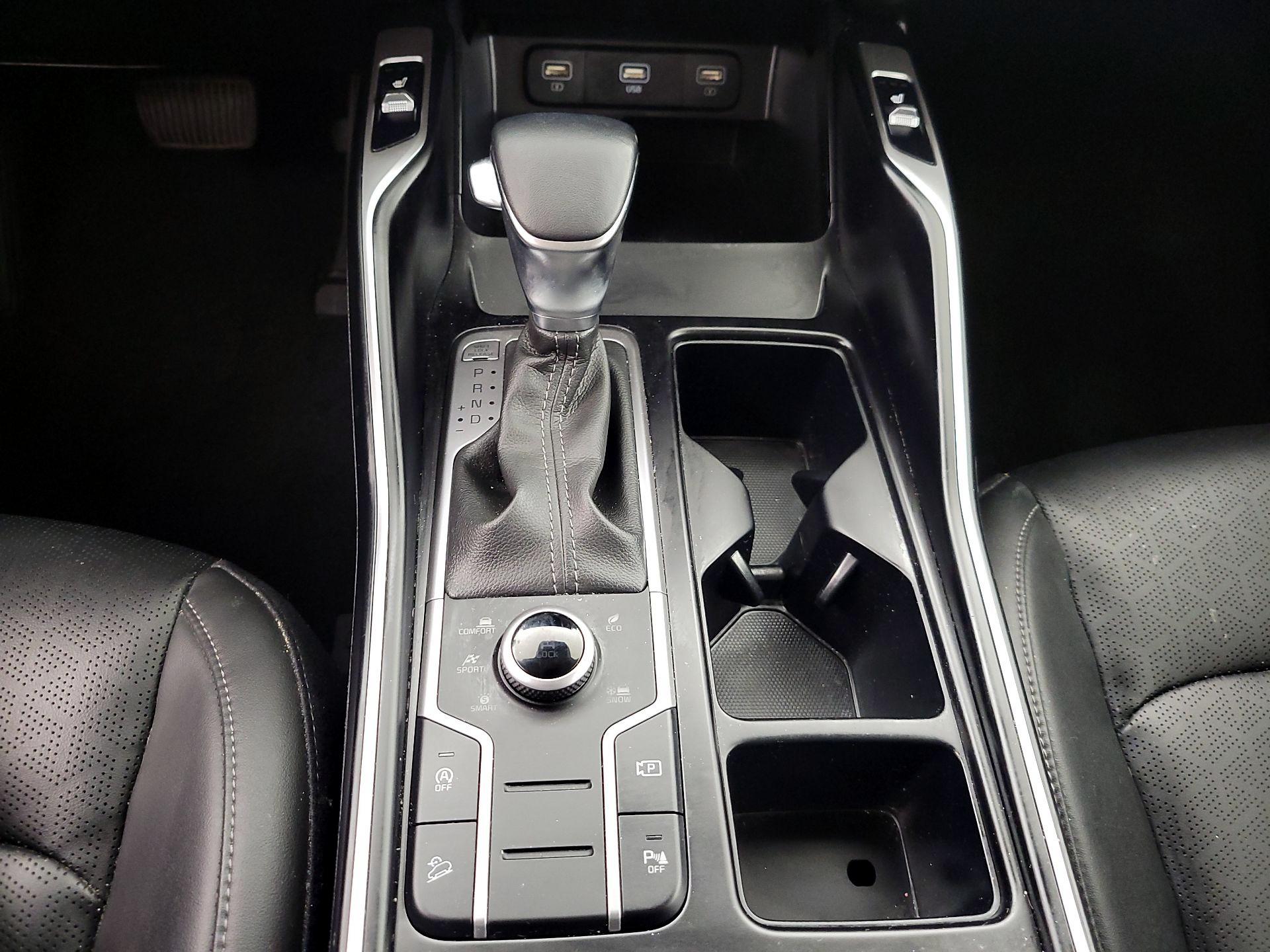 Thumbnail: 2022 Kia Sorento - 18