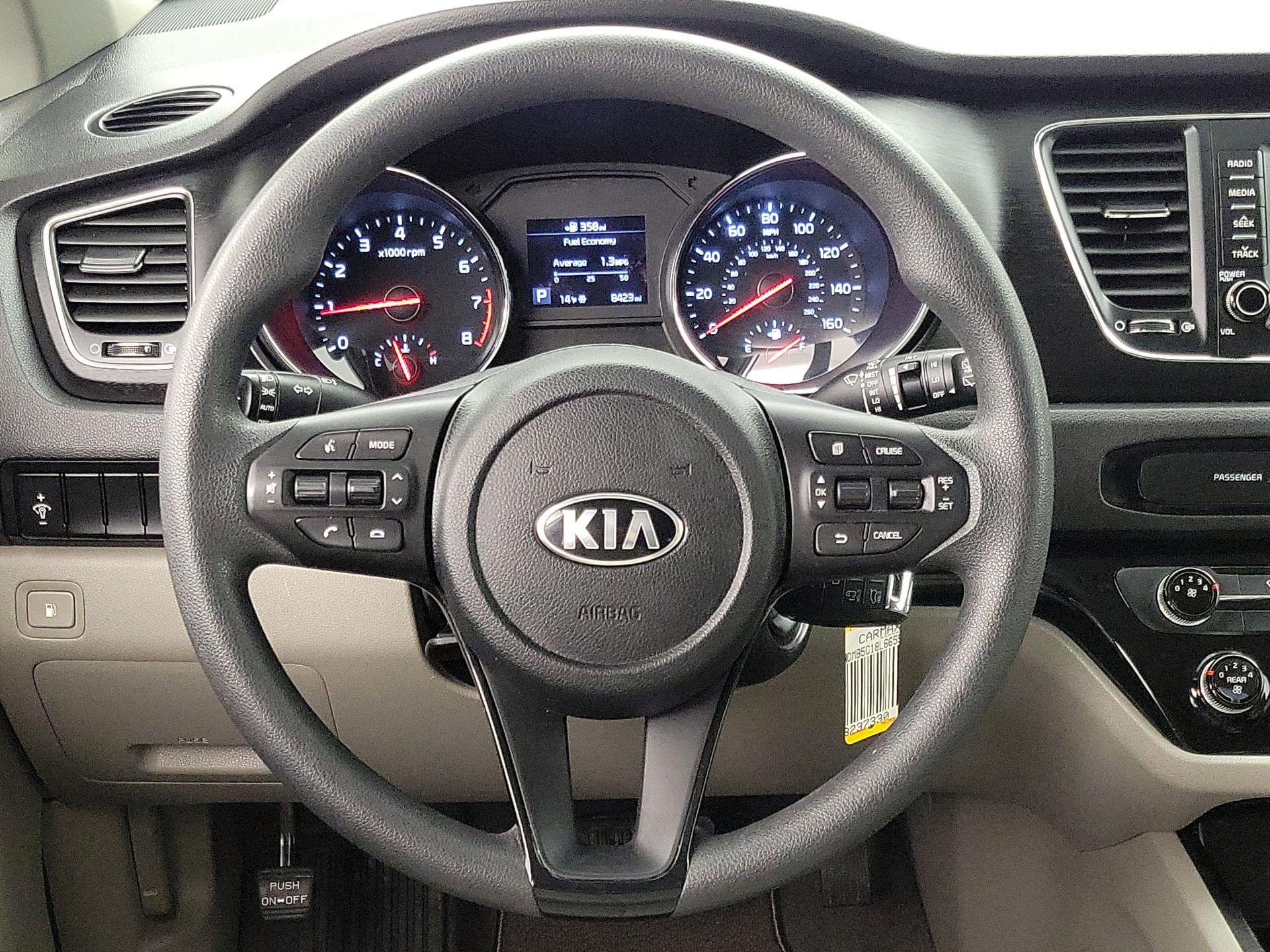 Thumbnail: 2020 Kia Sedona - 10