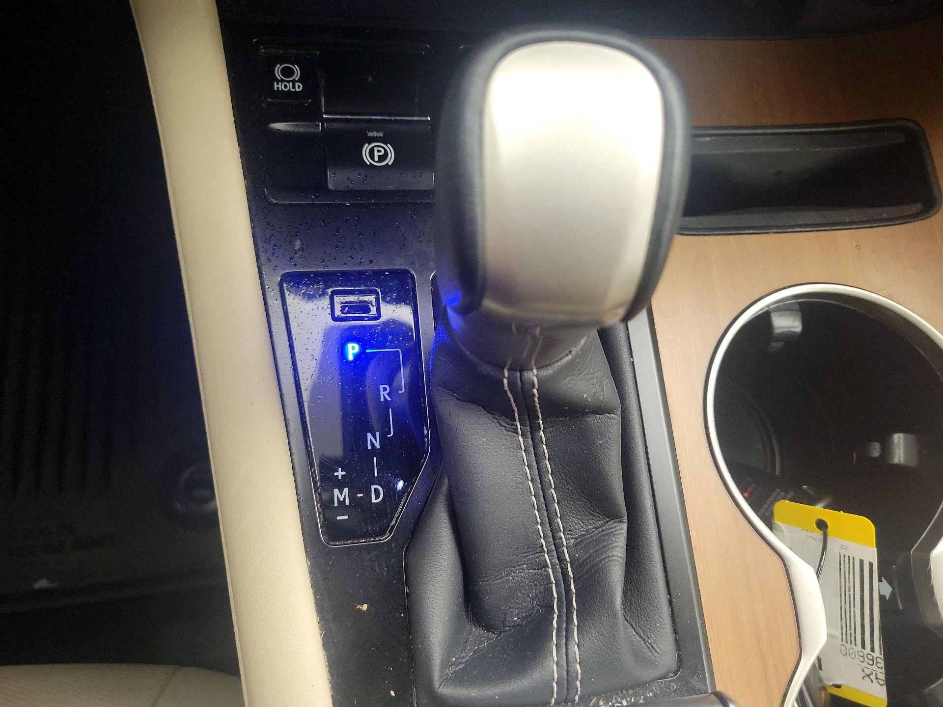 Thumbnail: 2022 Lexus RX - 17