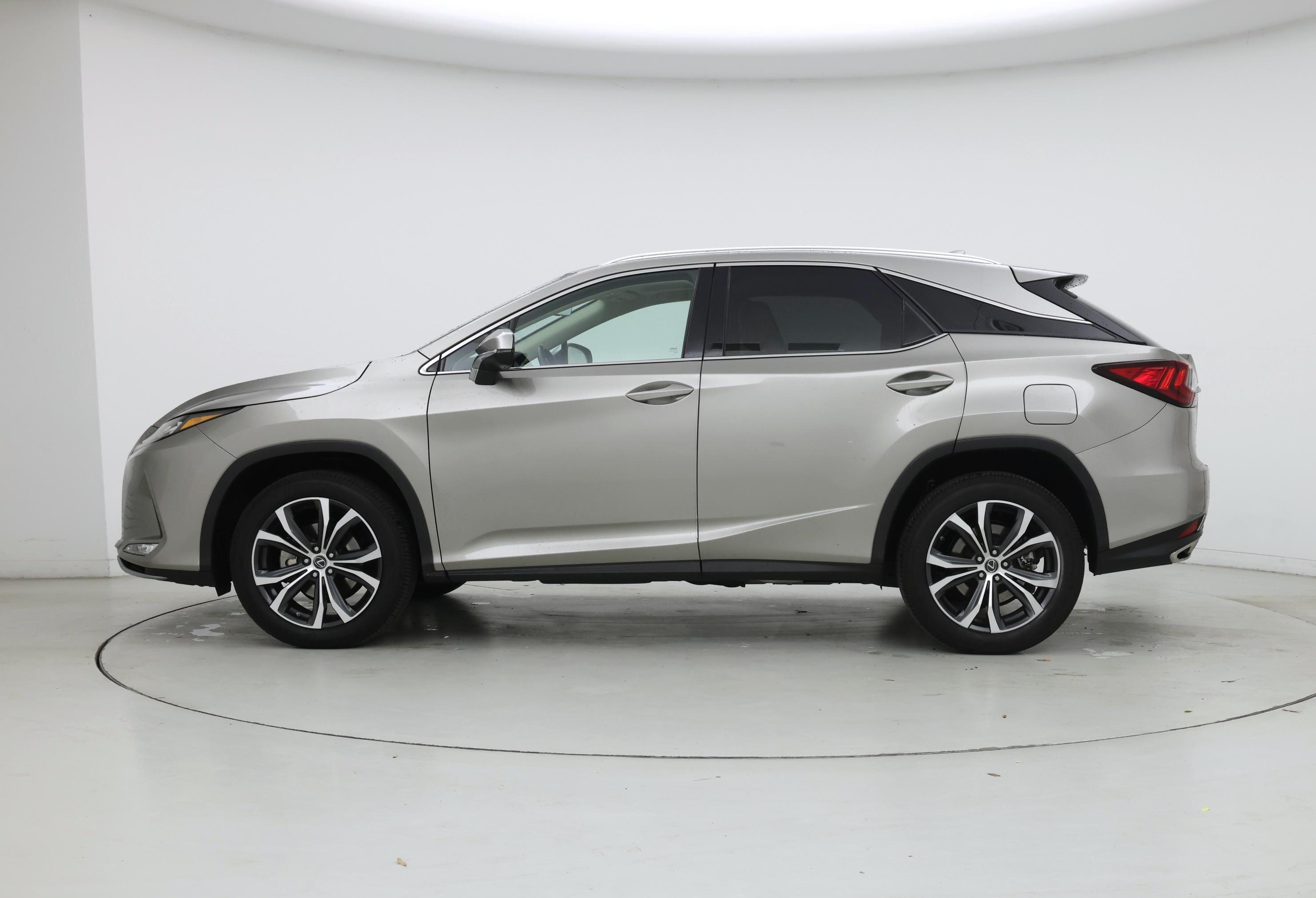 Thumbnail: 2022 Lexus RX - 3