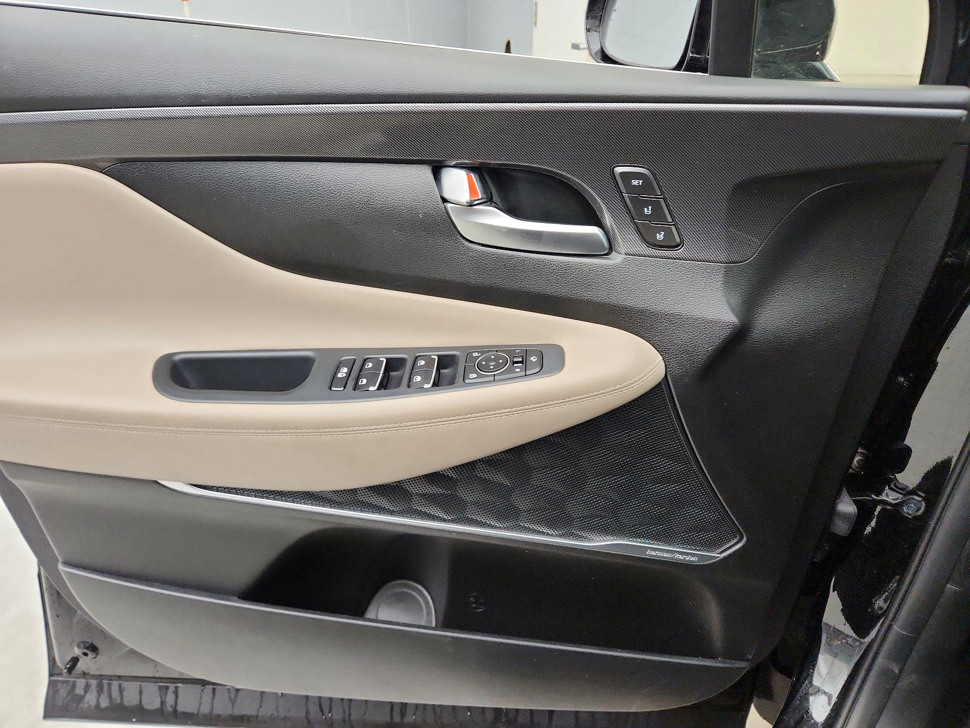 Thumbnail: 2023 Hyundai Santa Fe - 12