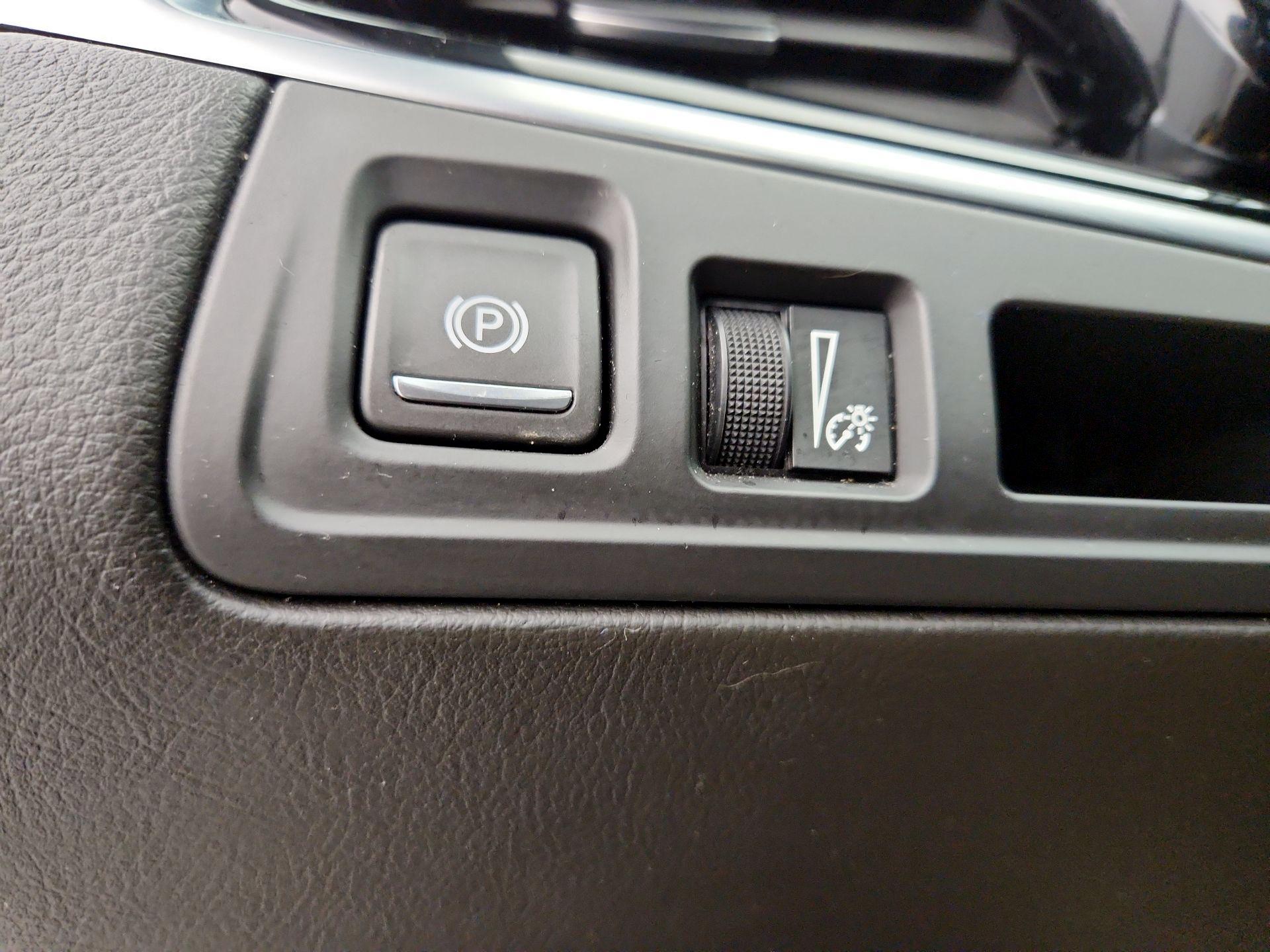 Thumbnail: 2025 Cadillac XT6 - 13