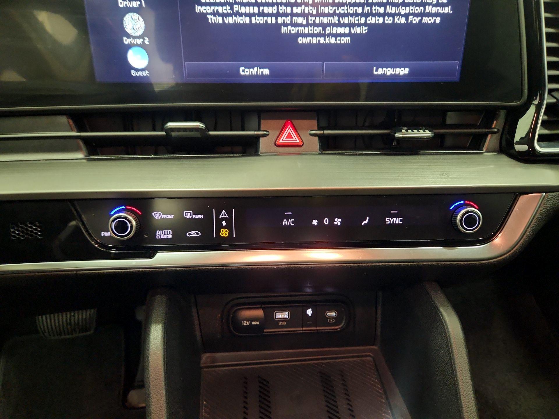 Thumbnail: 2023 Kia Sportage - 16