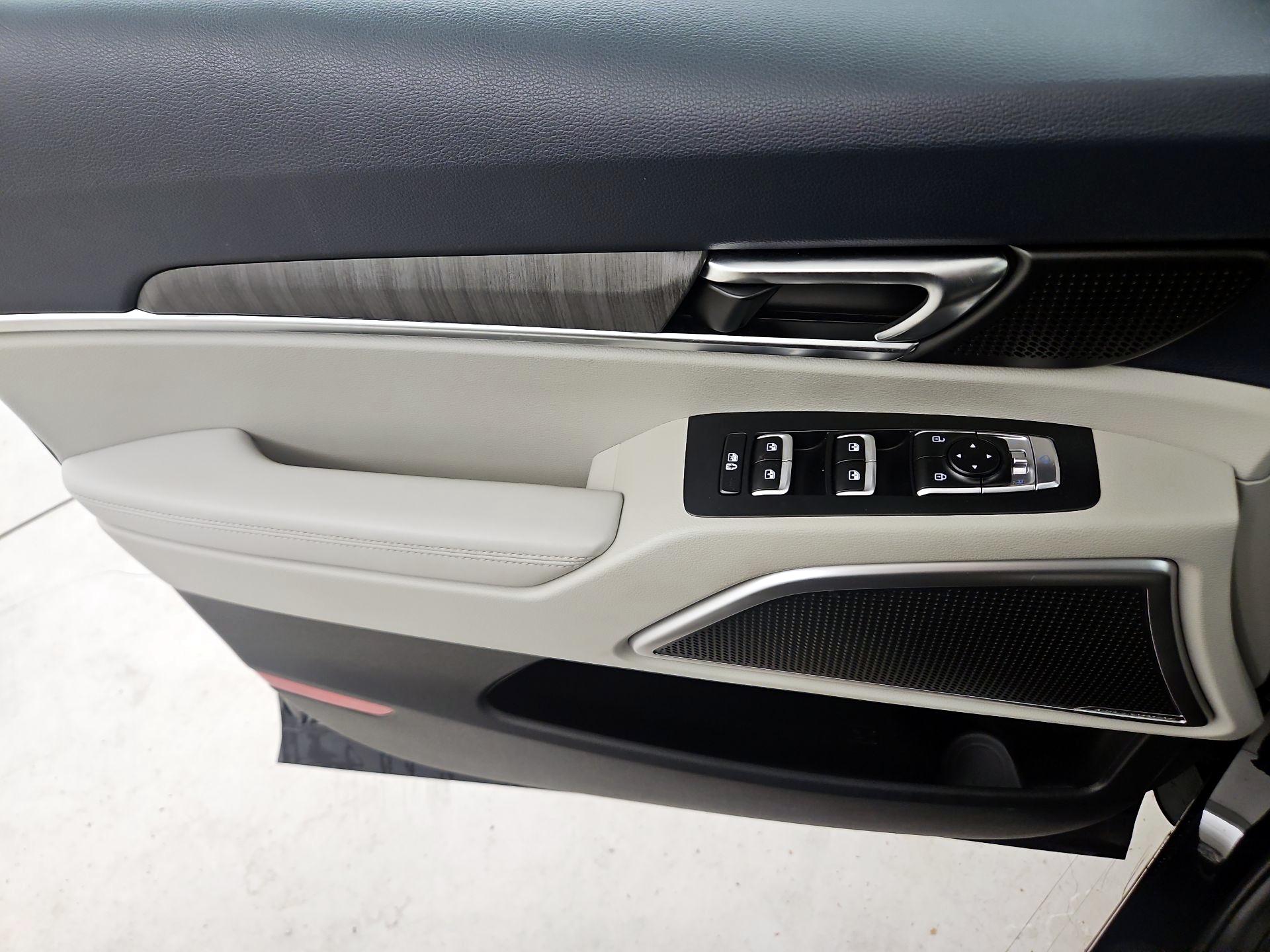 Thumbnail: 2024 Kia Telluride - 12