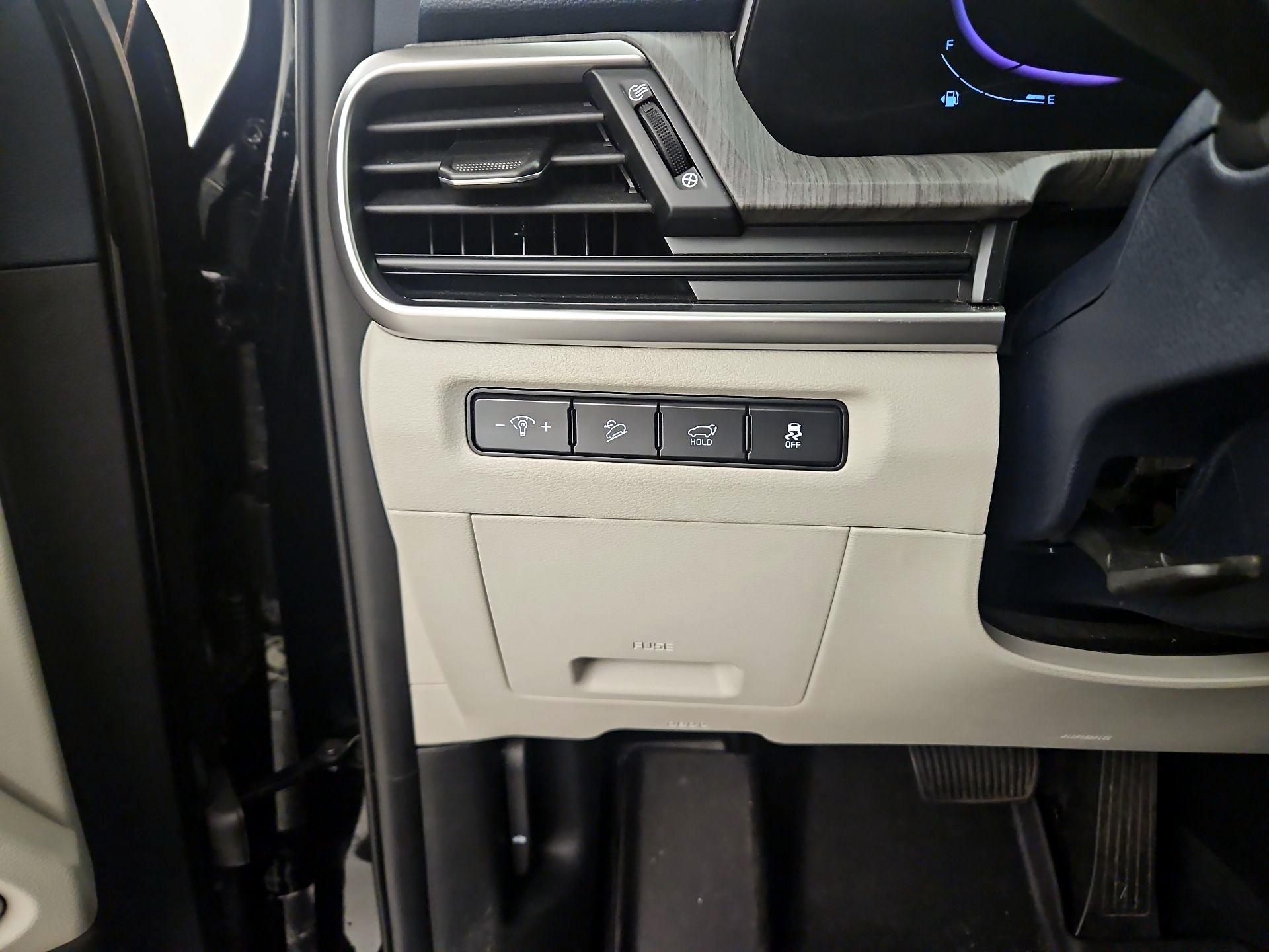 Thumbnail: 2024 Kia Telluride - 13