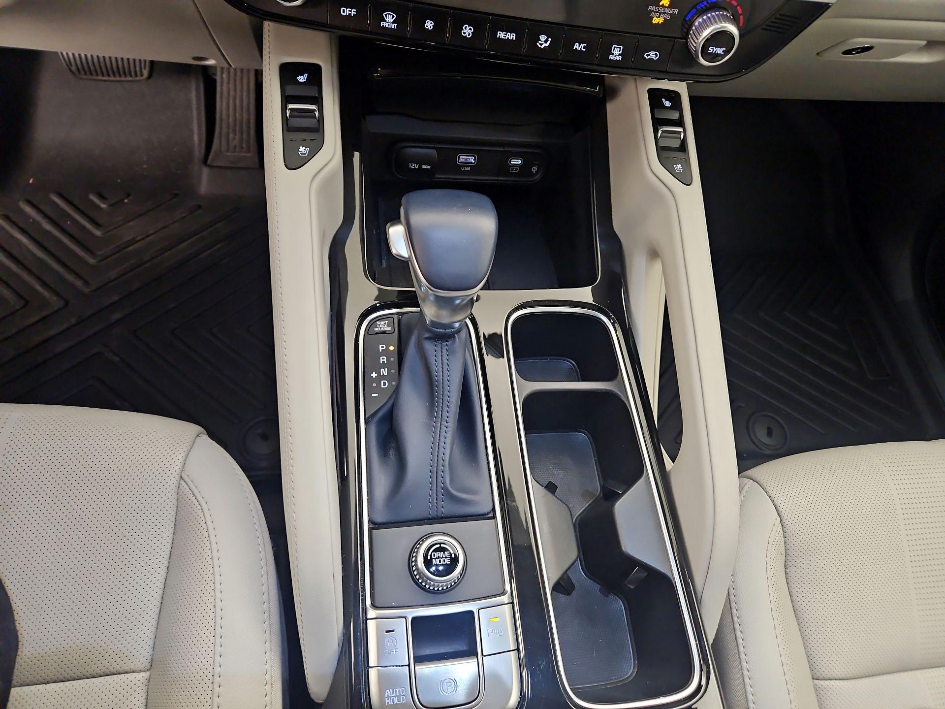 Thumbnail: 2024 Kia Telluride - 18