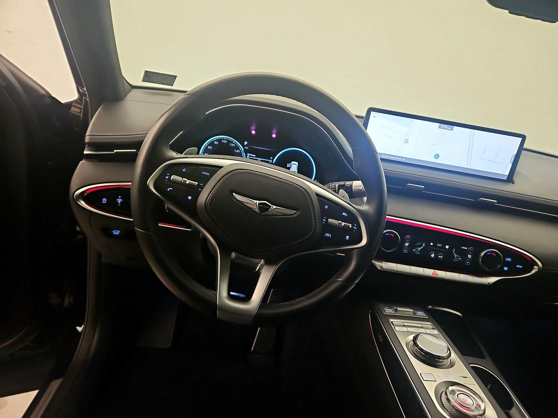 Thumbnail: 2024 Genesis GV70 - 10