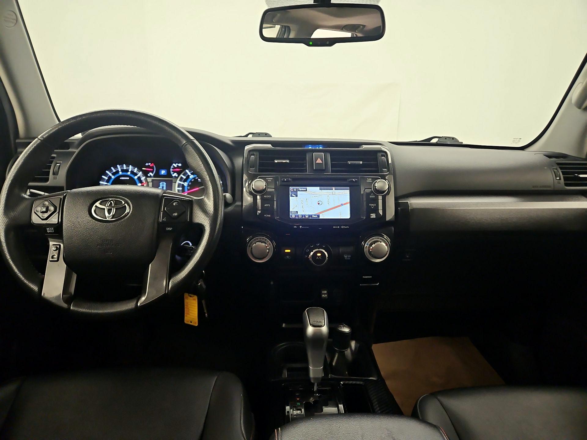 Thumbnail: 2019 Toyota 4Runner - 9