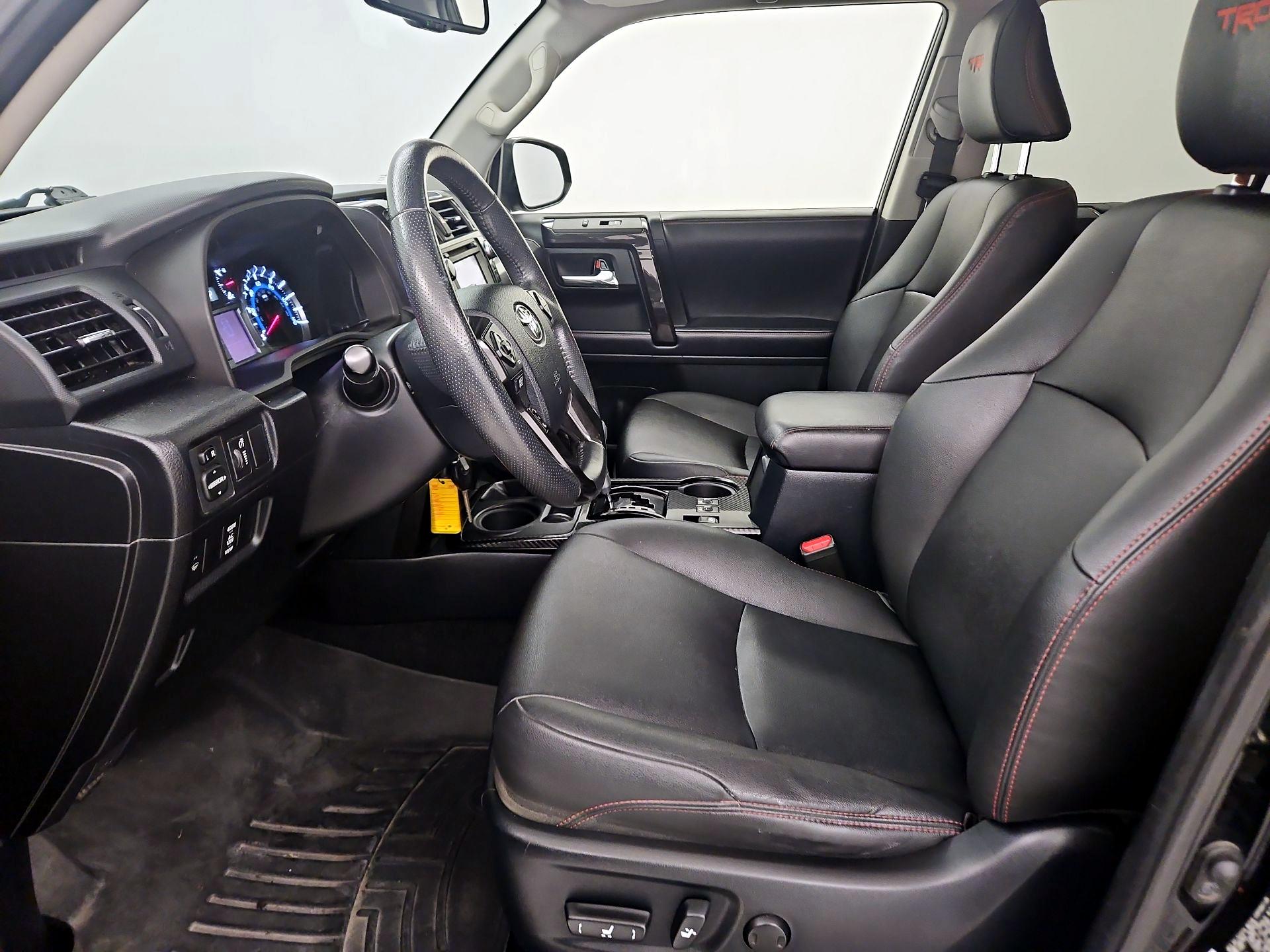 Thumbnail: 2019 Toyota 4Runner - 11