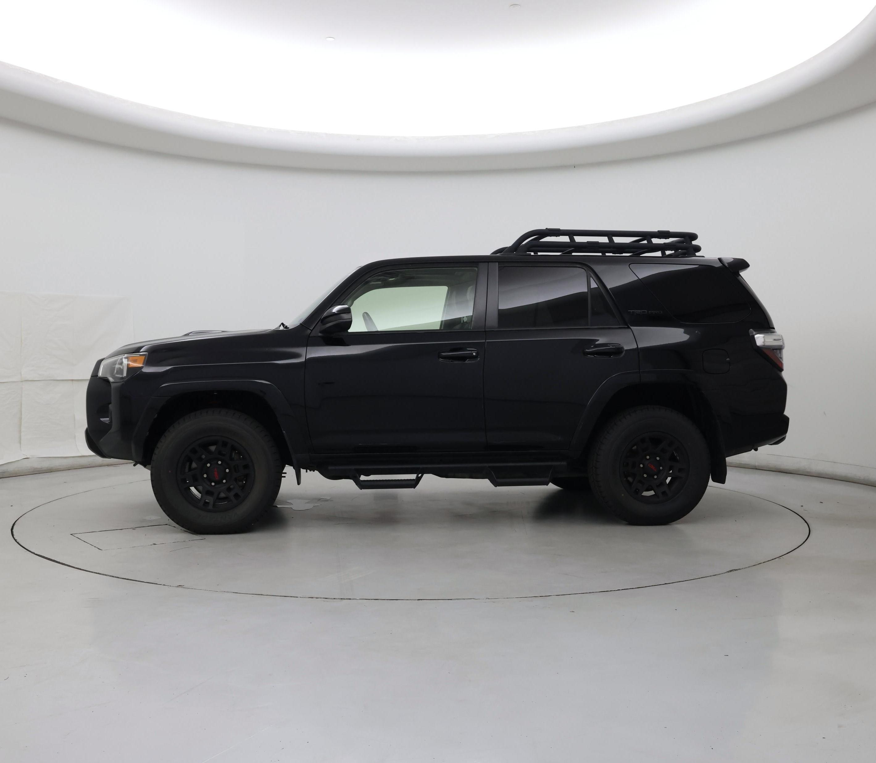 Thumbnail: 2019 Toyota 4Runner - 3