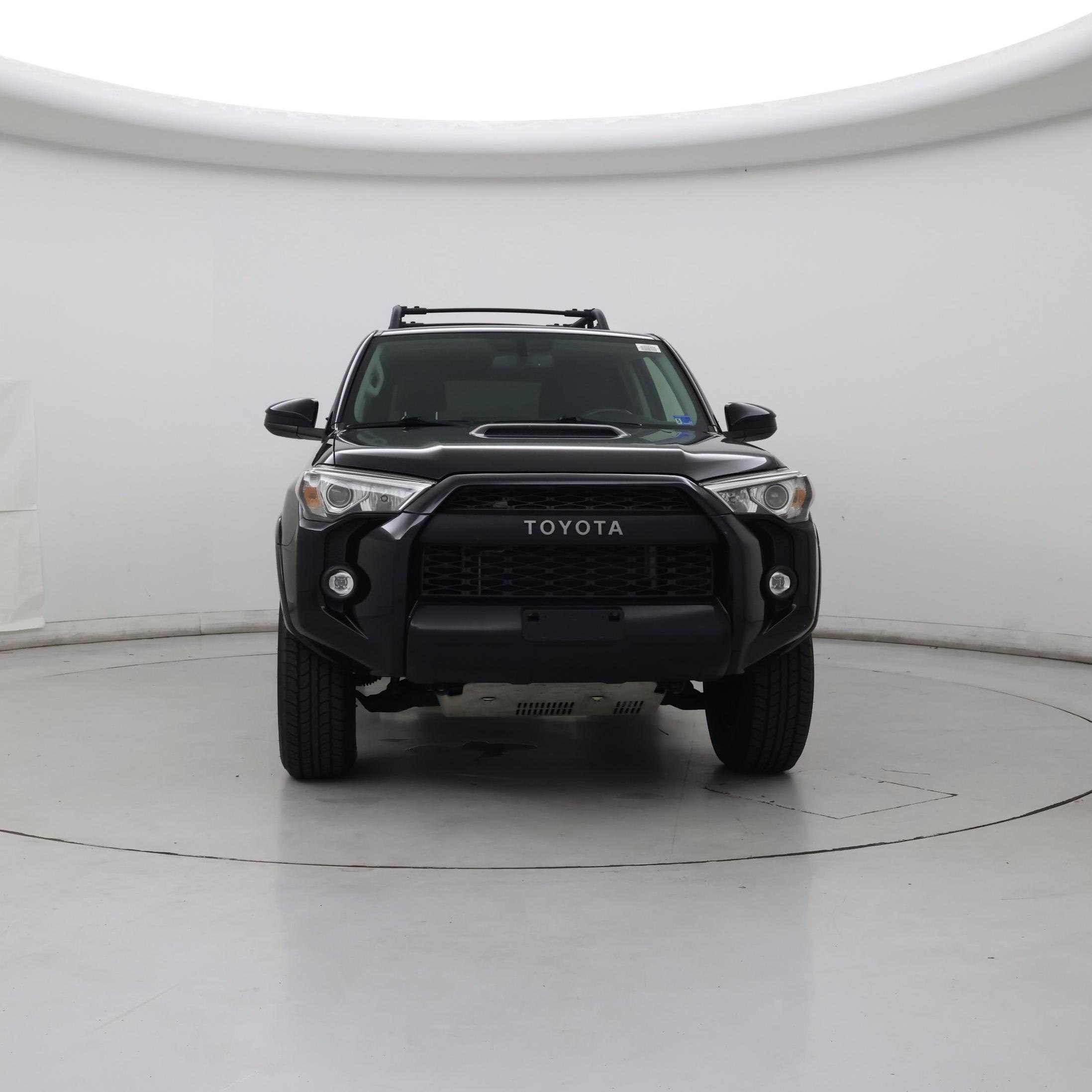 Thumbnail: 2019 Toyota 4Runner - 5