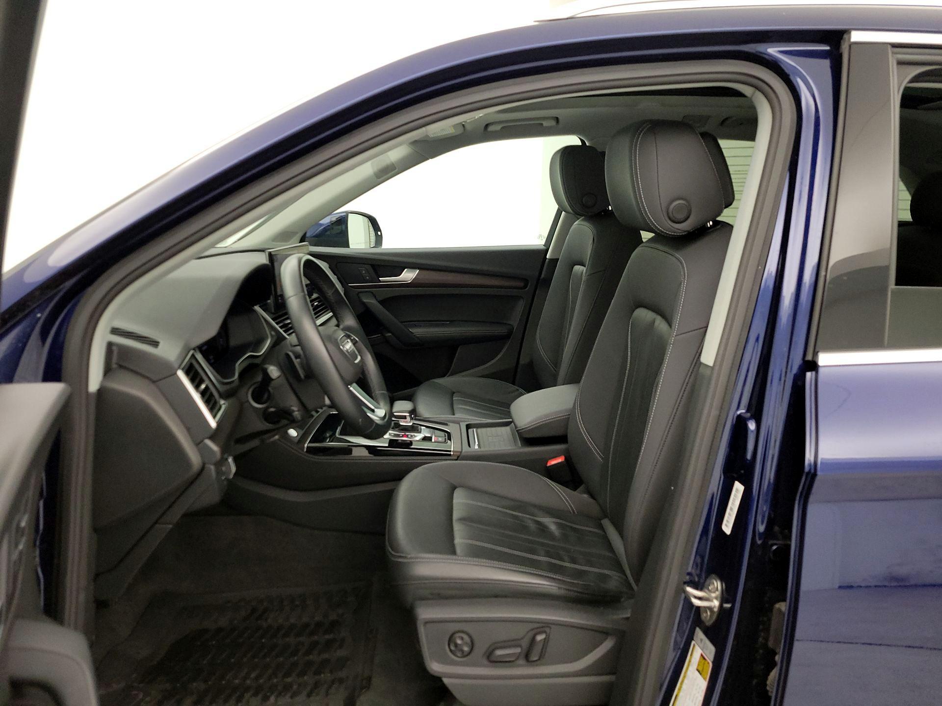 Thumbnail: 2021 Audi Q5 - 11