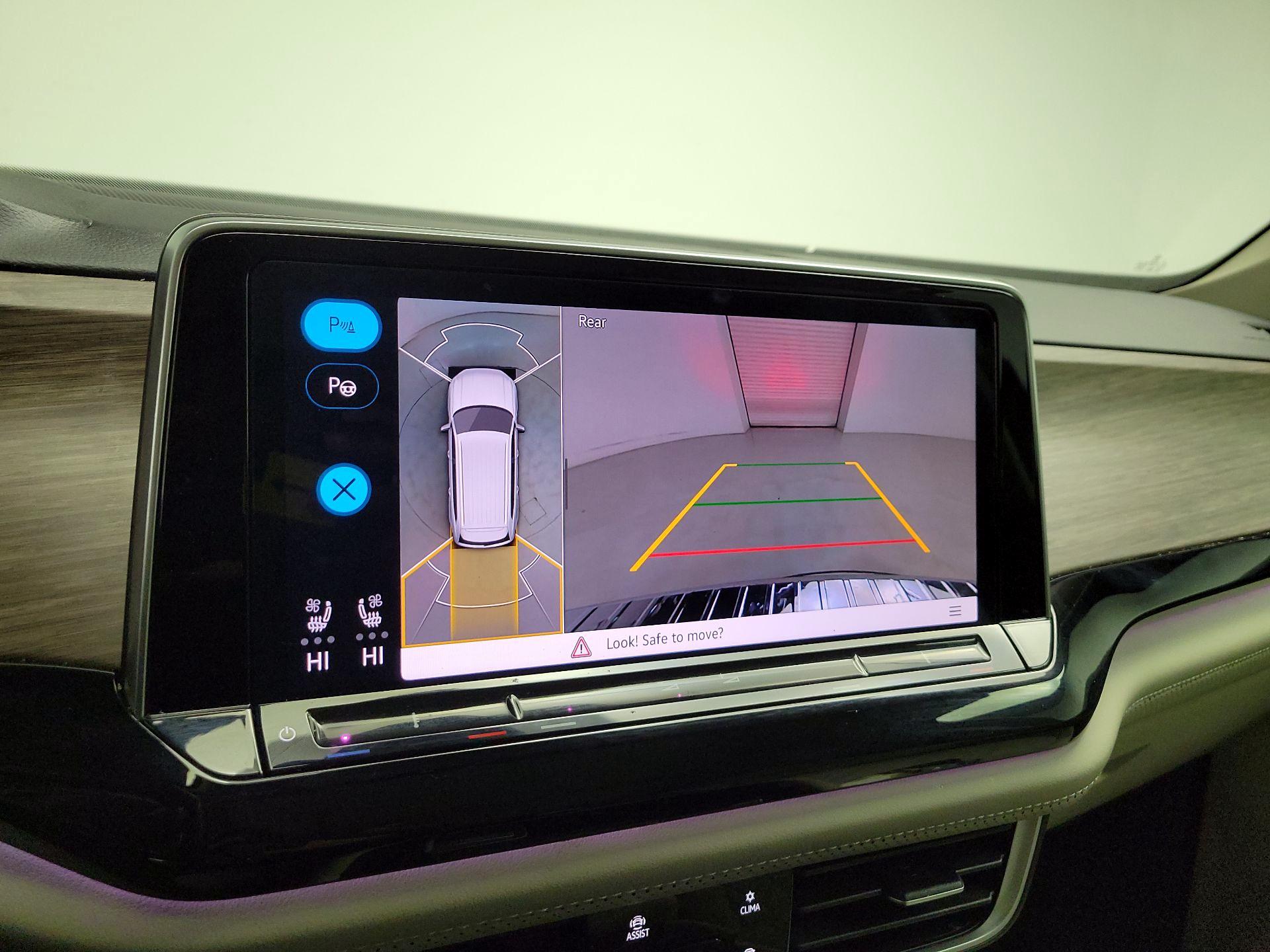 Thumbnail: 2025 Volkswagen Atlas - 13