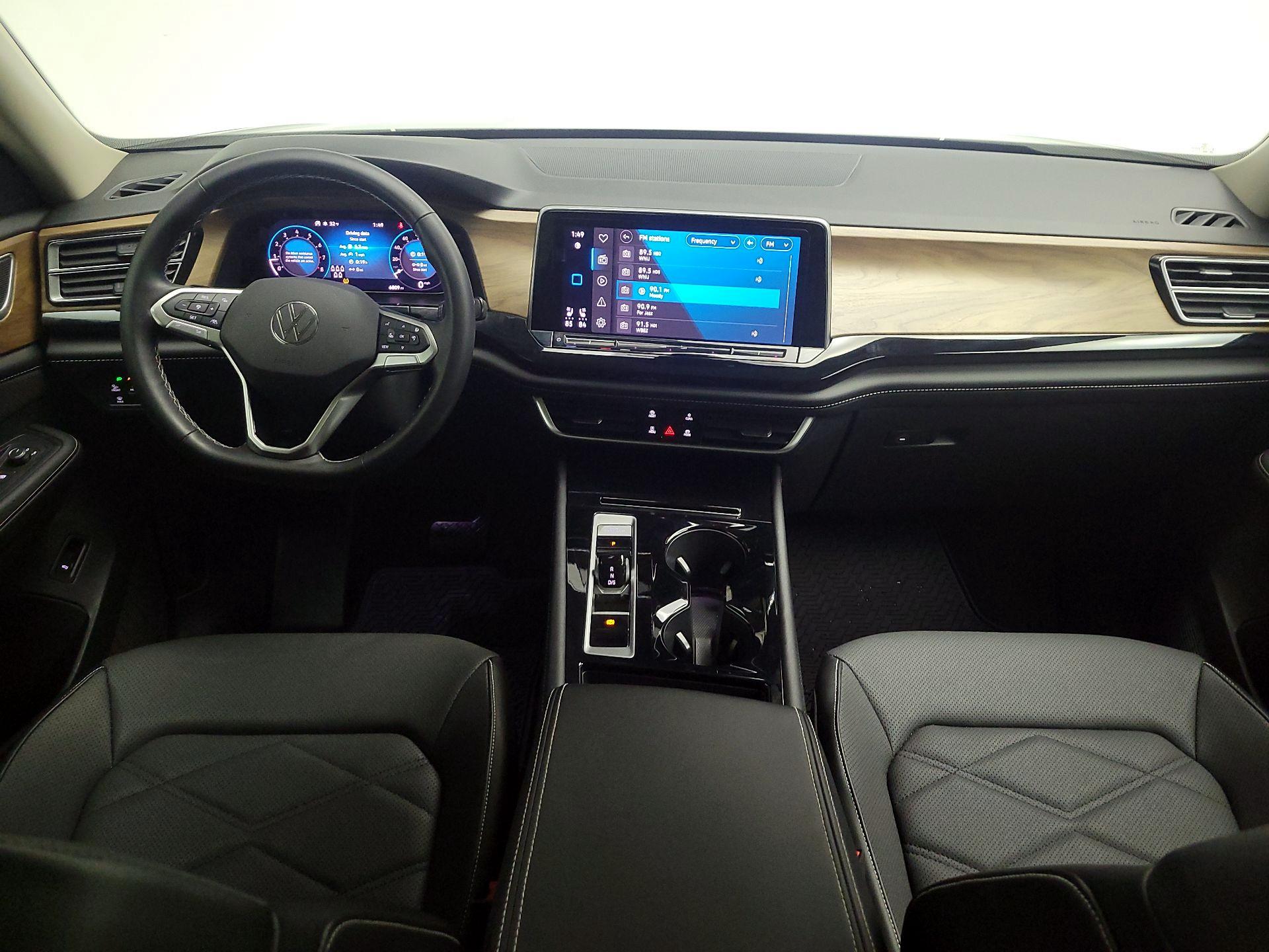 Thumbnail: 2024 Volkswagen Atlas - 9