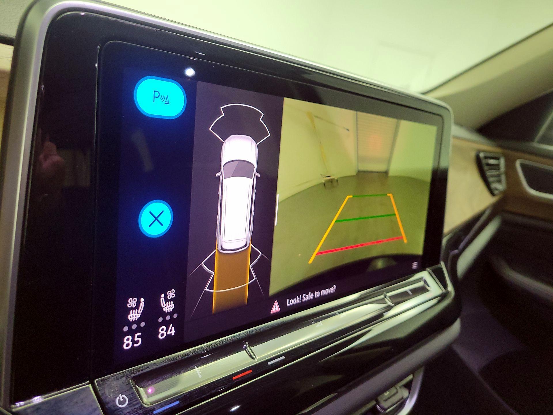 Thumbnail: 2024 Volkswagen Atlas - 13