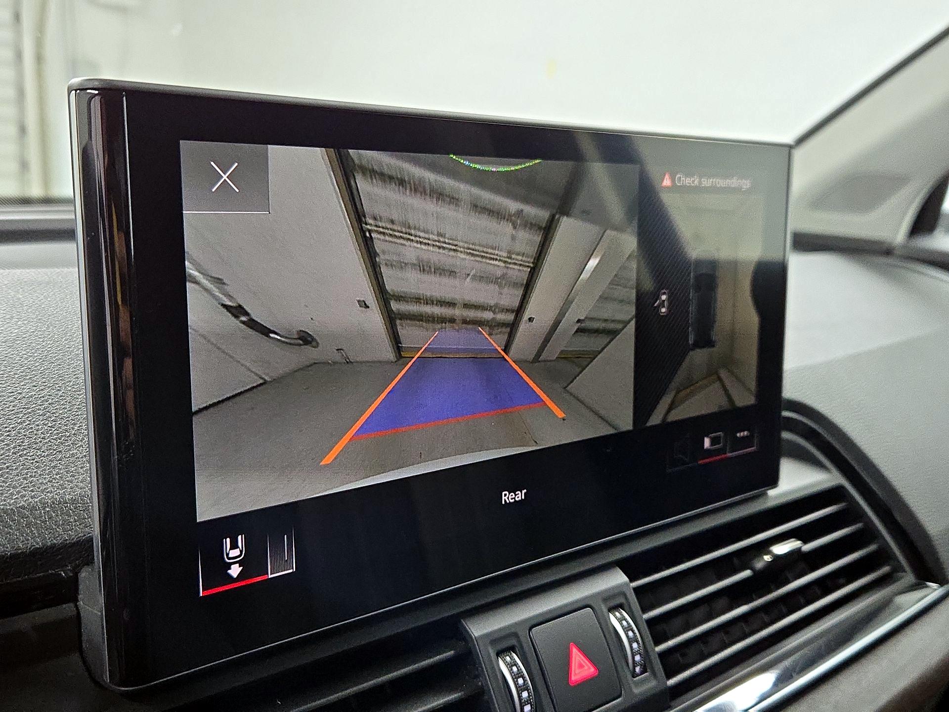 Thumbnail: 2022 Audi Q5 - 15