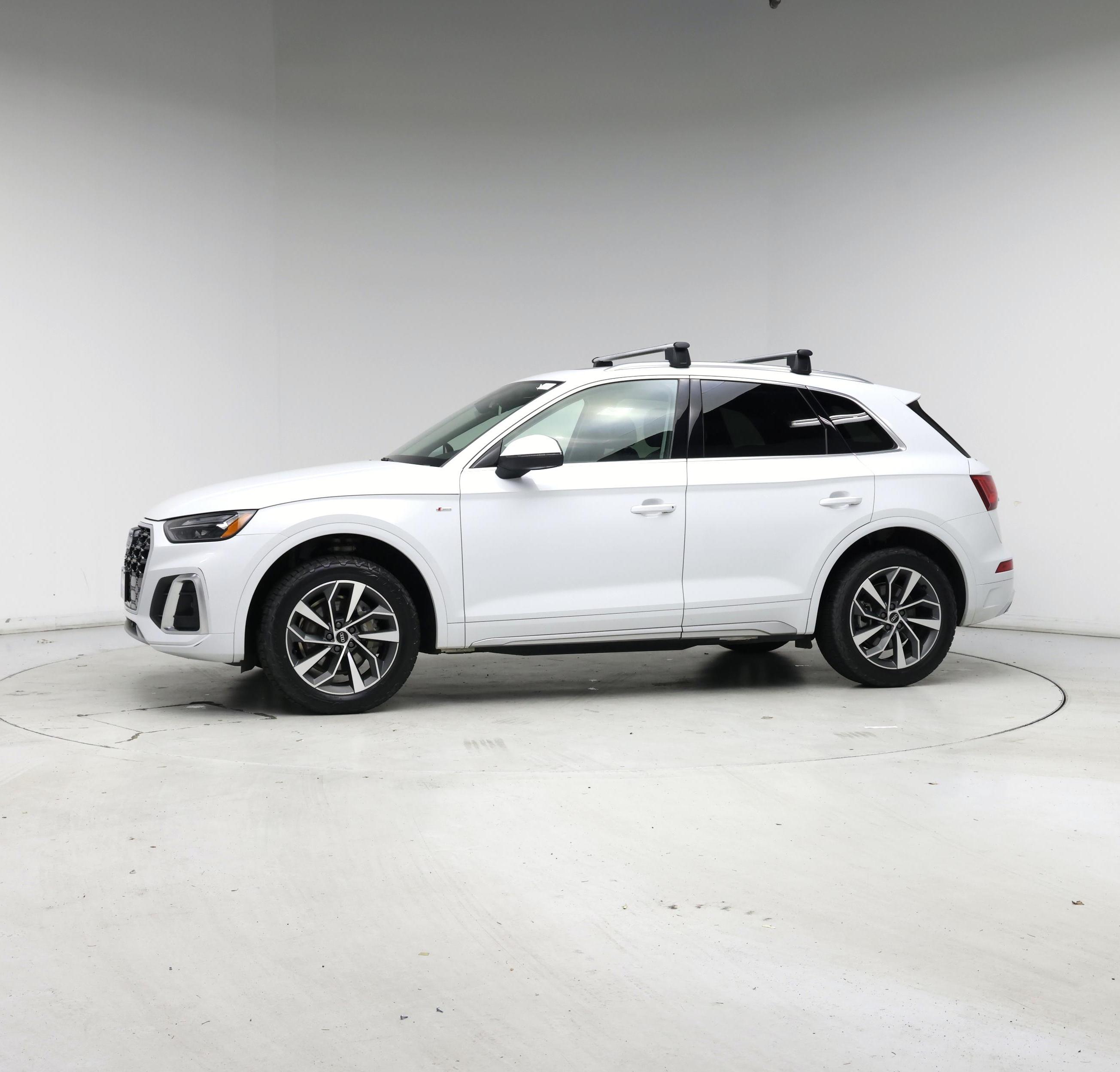 Thumbnail: 2022 Audi Q5 - 3