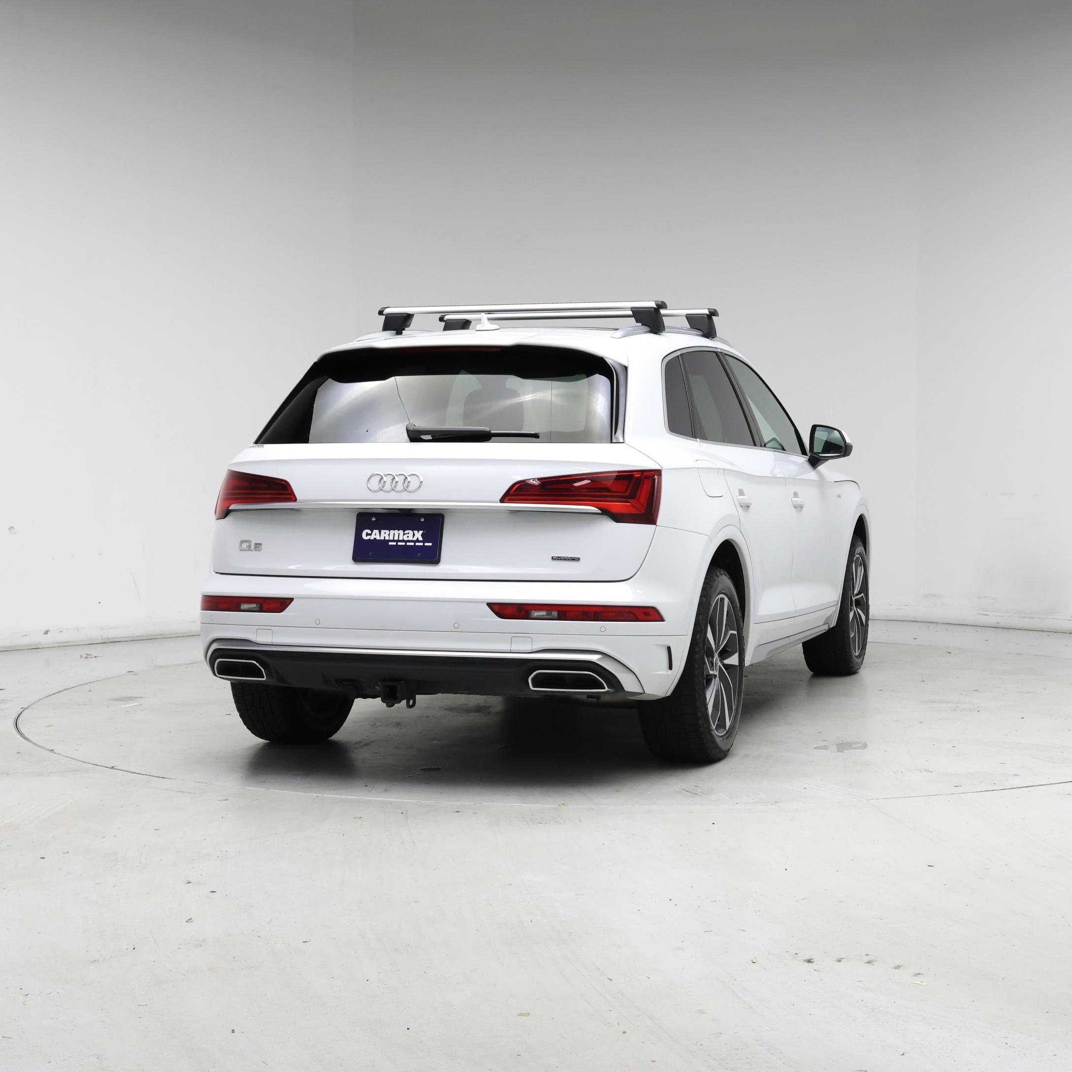 Thumbnail: 2022 Audi Q5 - 8