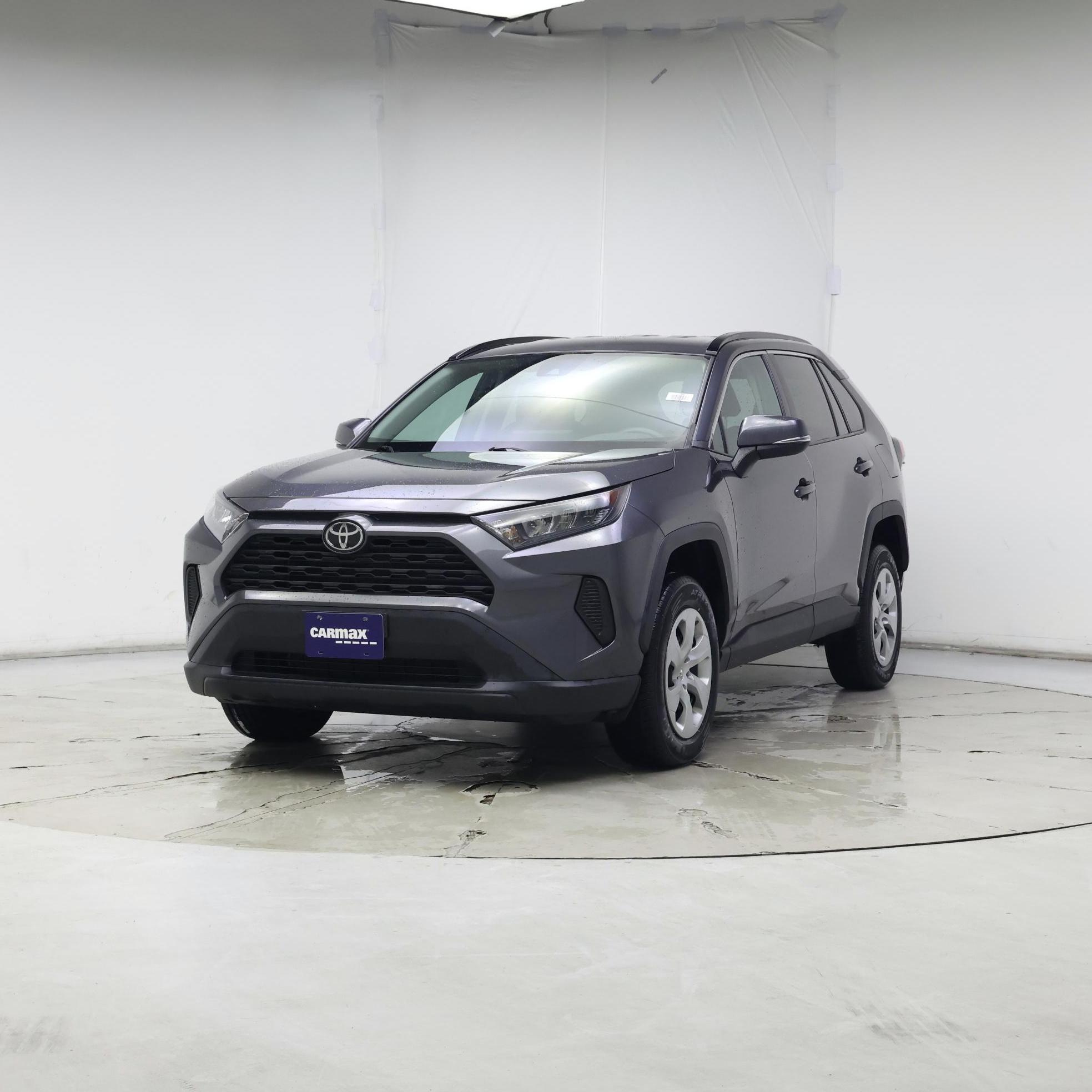 Thumbnail: 2021 Toyota RAV4 - 4