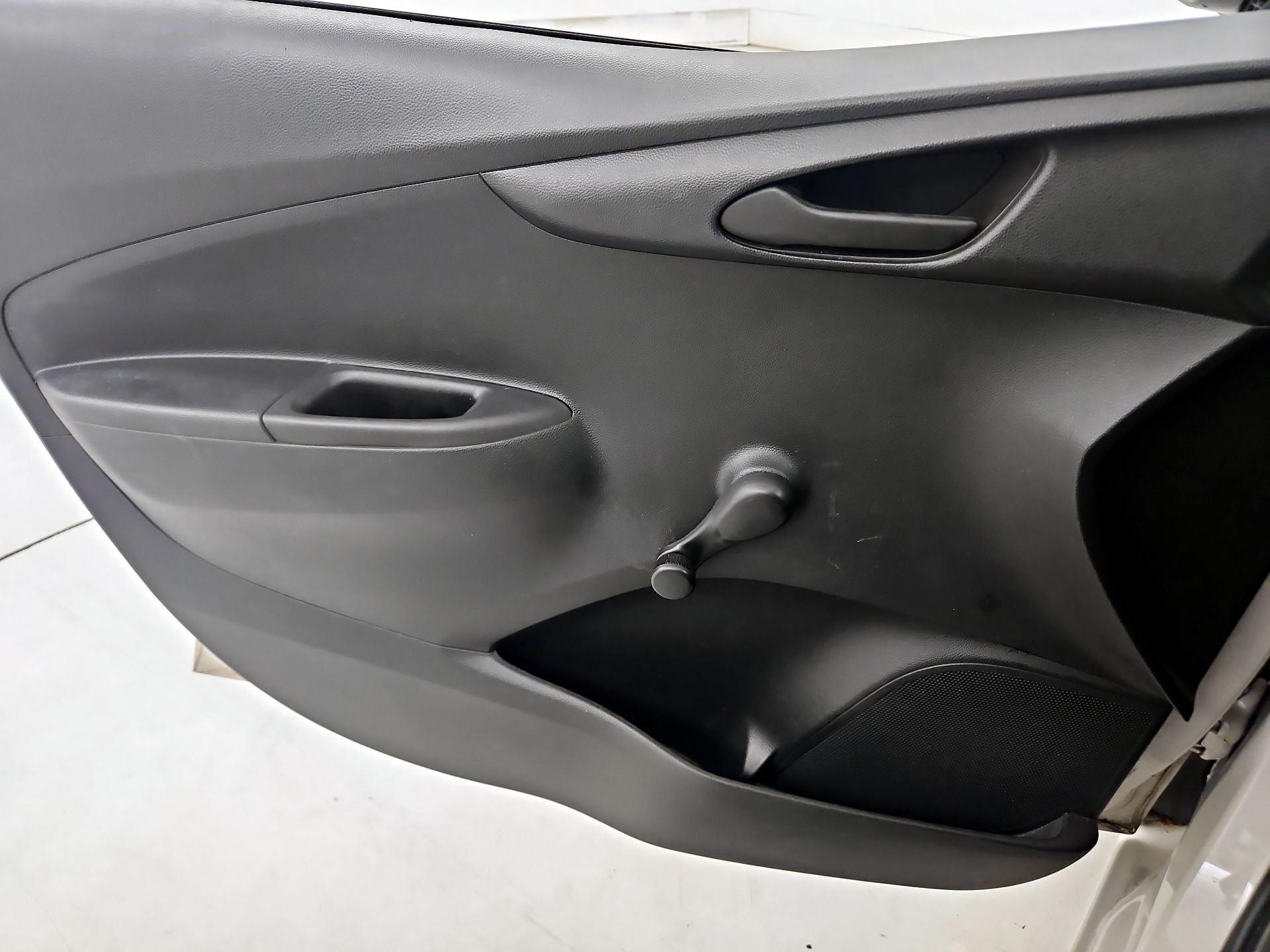 Thumbnail: 2019 Chevrolet Spark - 12