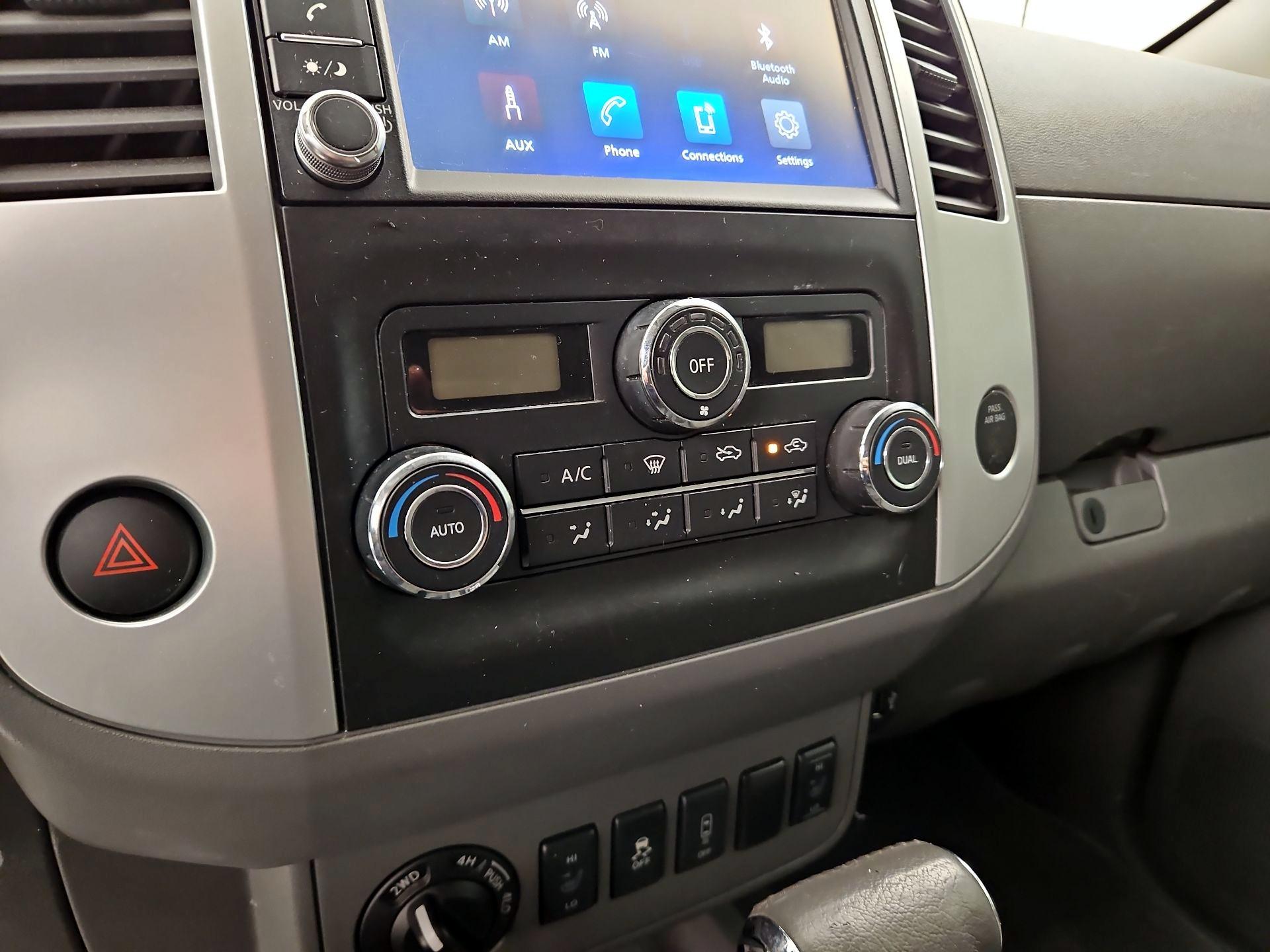 Thumbnail: 2019 Nissan Frontier - 16