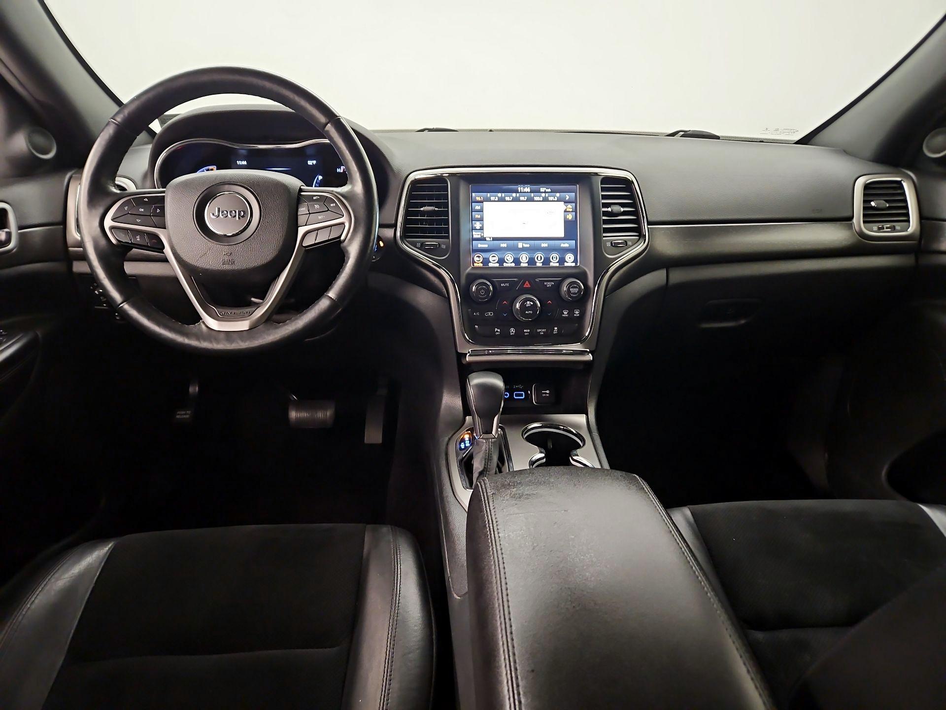 Thumbnail: 2018 Jeep Grand Cherokee - 9