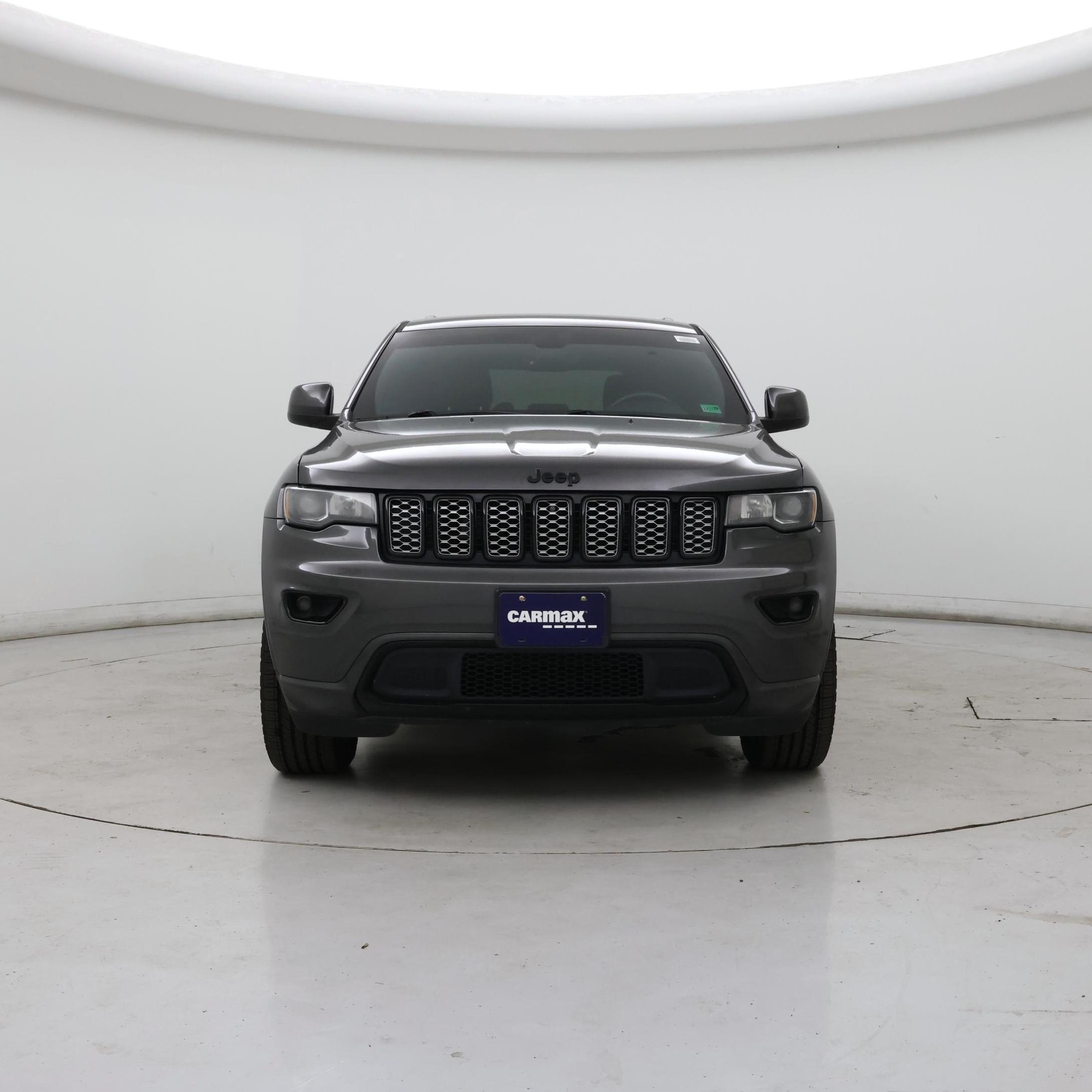 Thumbnail: 2018 Jeep Grand Cherokee - 5