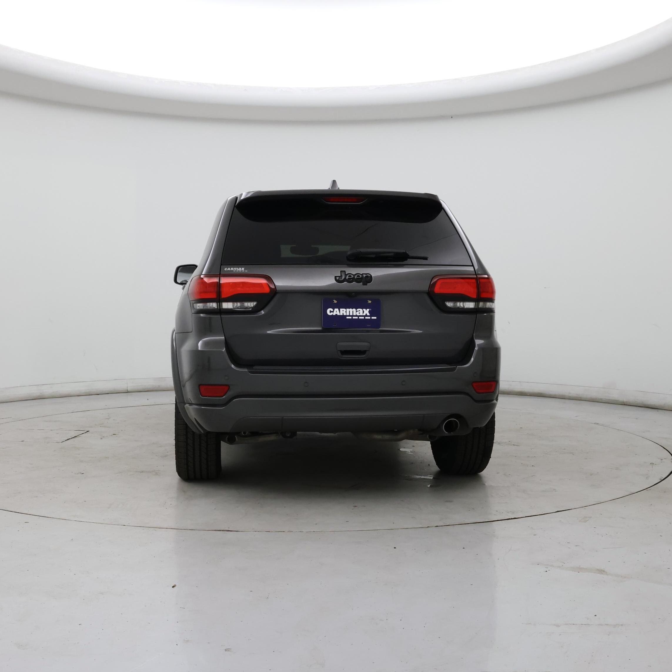 Thumbnail: 2018 Jeep Grand Cherokee - 6