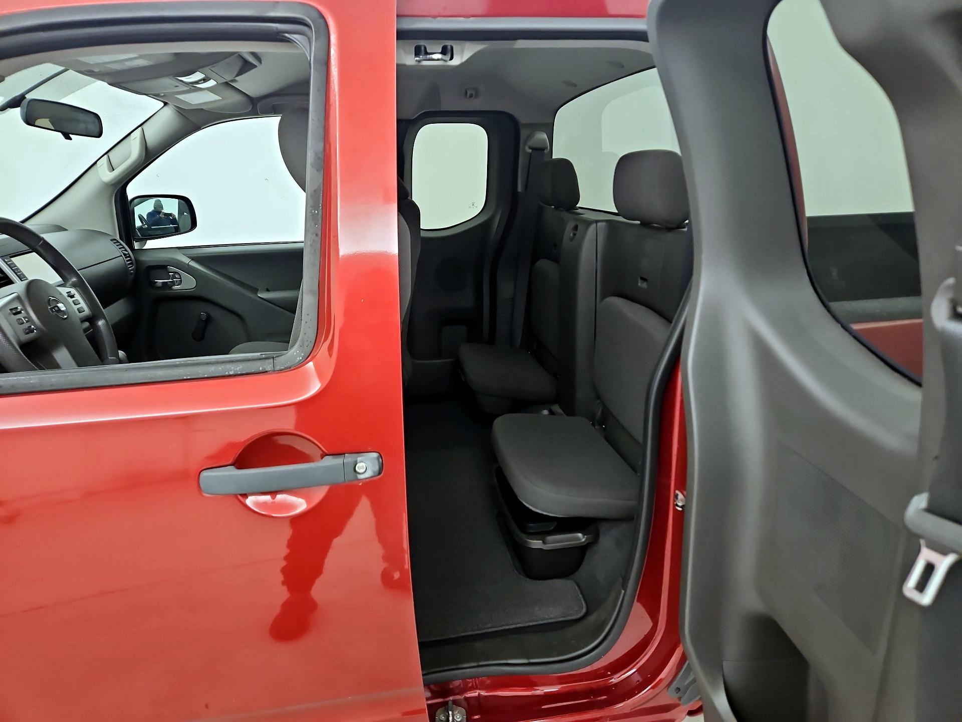 Thumbnail: 2019 Nissan Frontier - 19