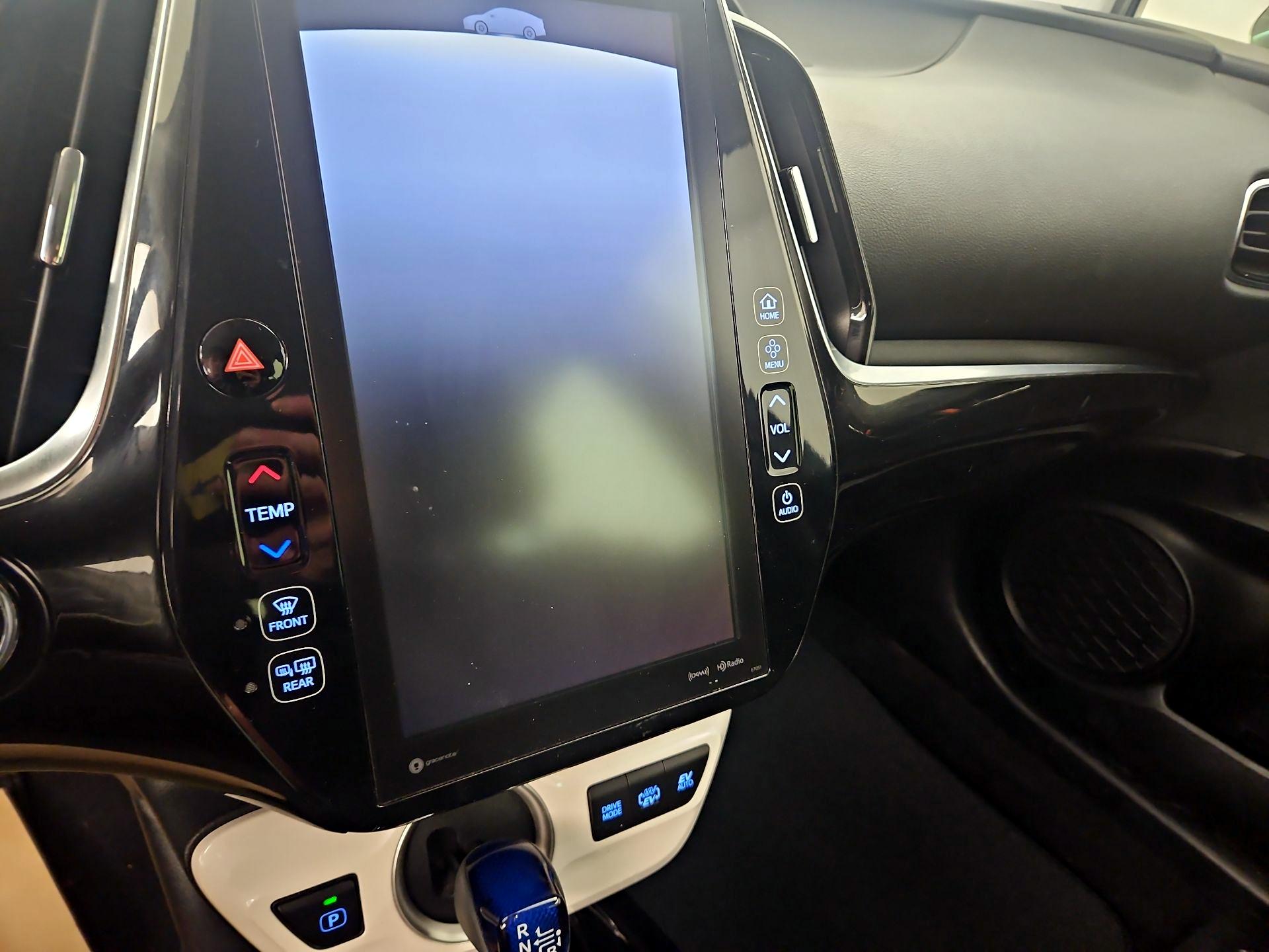 Thumbnail: 2018 Toyota Prius Prime - 17