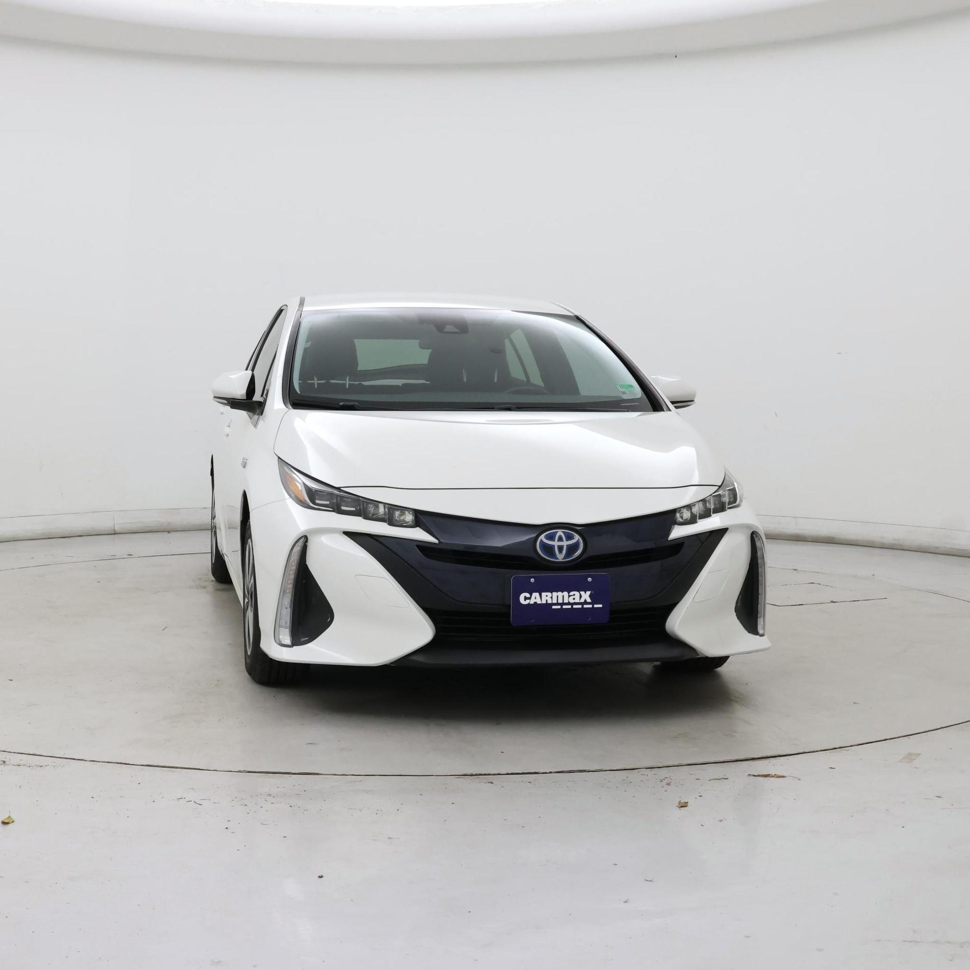 Thumbnail: 2018 Toyota Prius Prime - 5