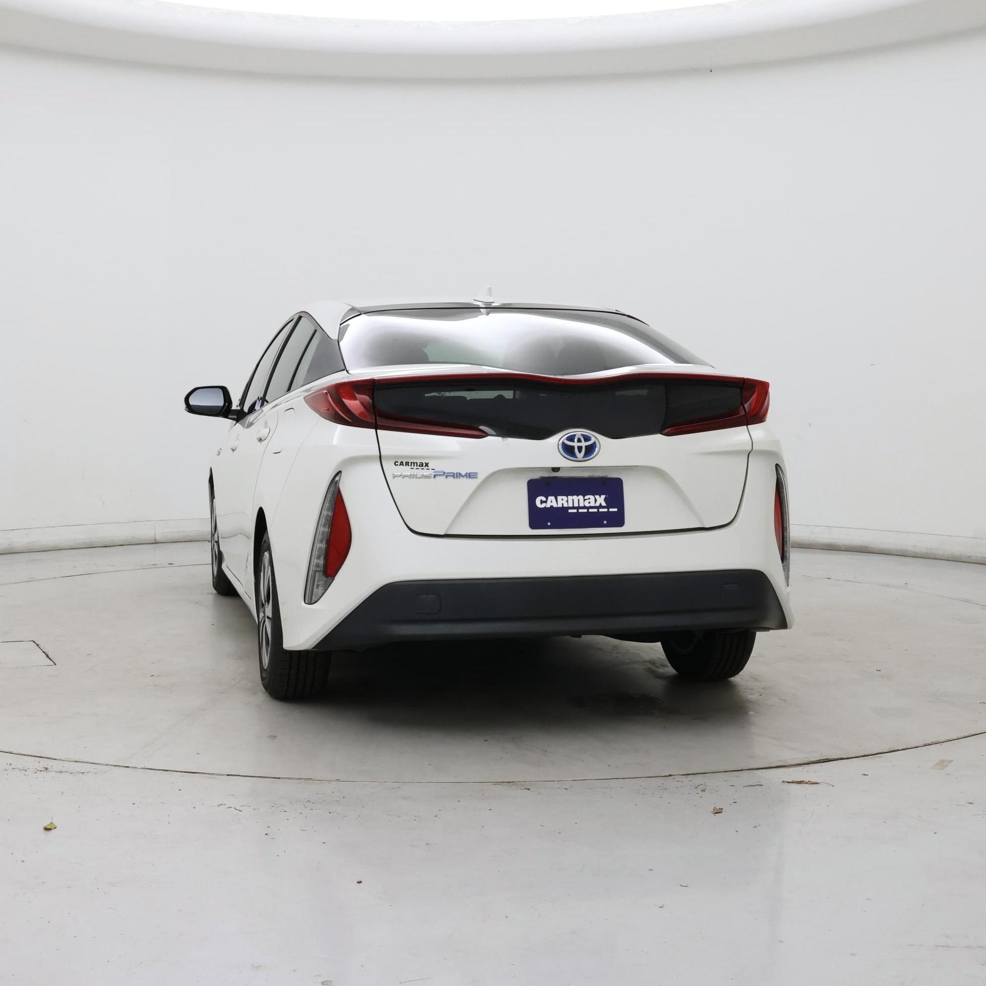 Thumbnail: 2018 Toyota Prius Prime - 6