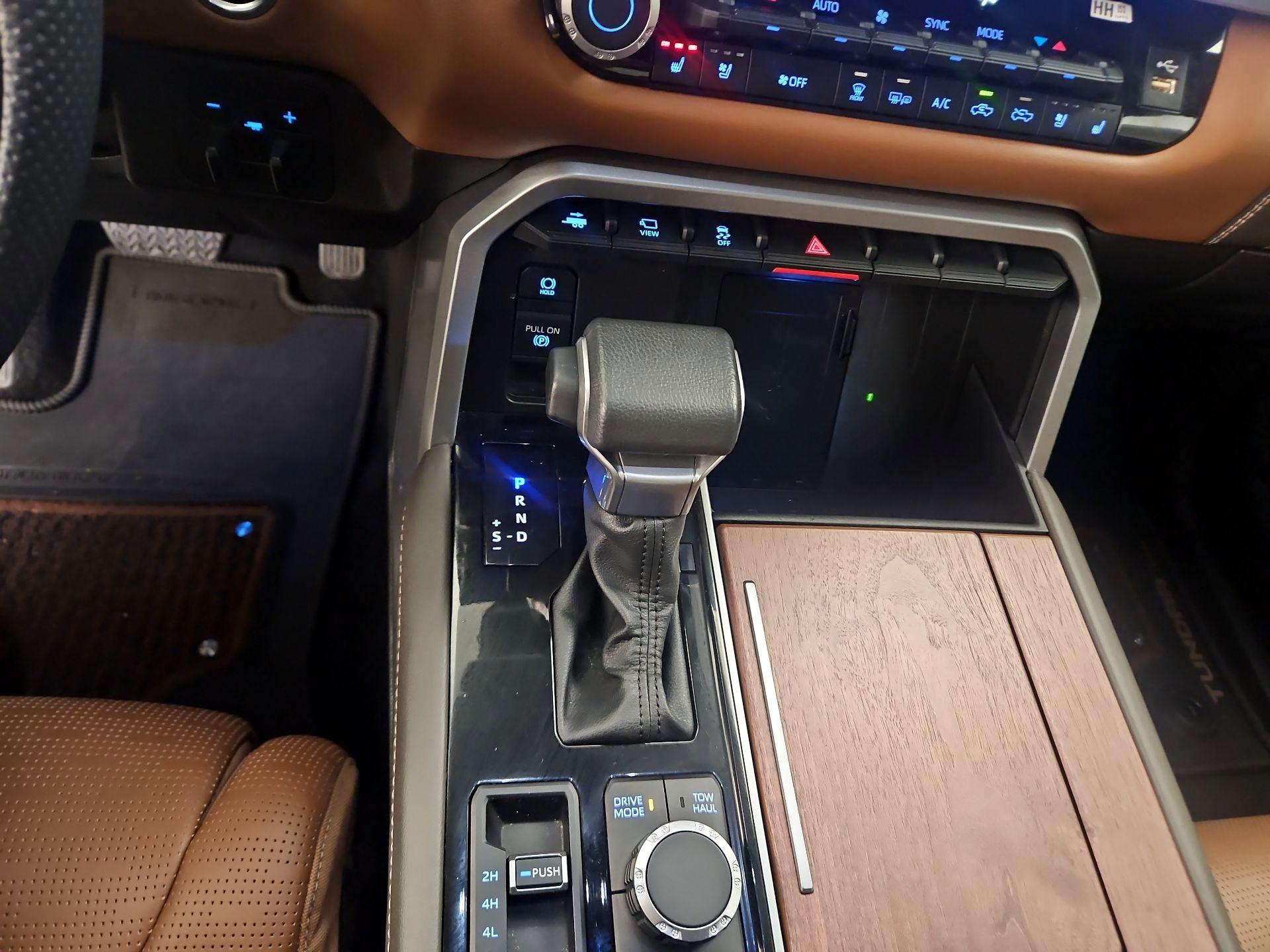 Thumbnail: 2024 Toyota Tundra - 17