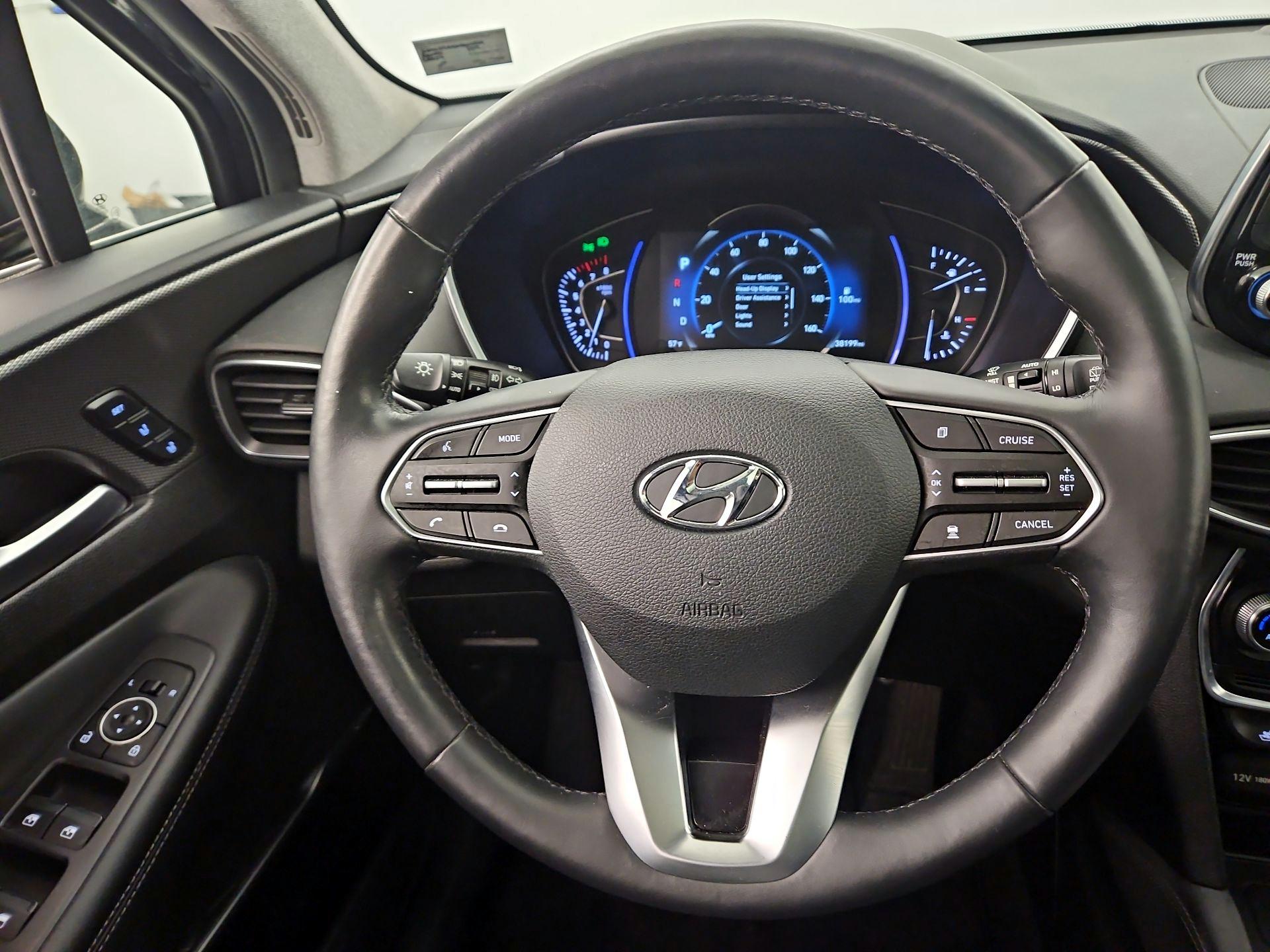 Thumbnail: 2019 Hyundai Santa Fe - 10