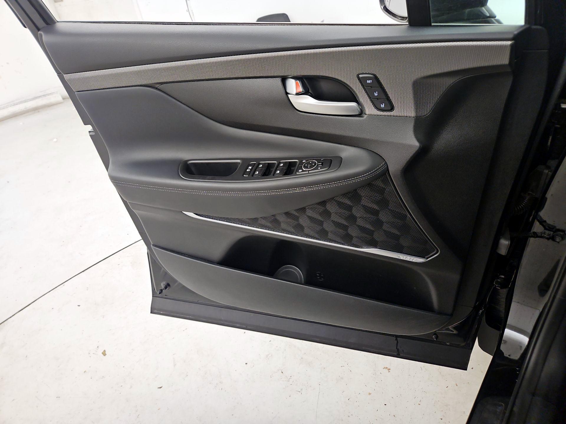 Thumbnail: 2019 Hyundai Santa Fe - 12