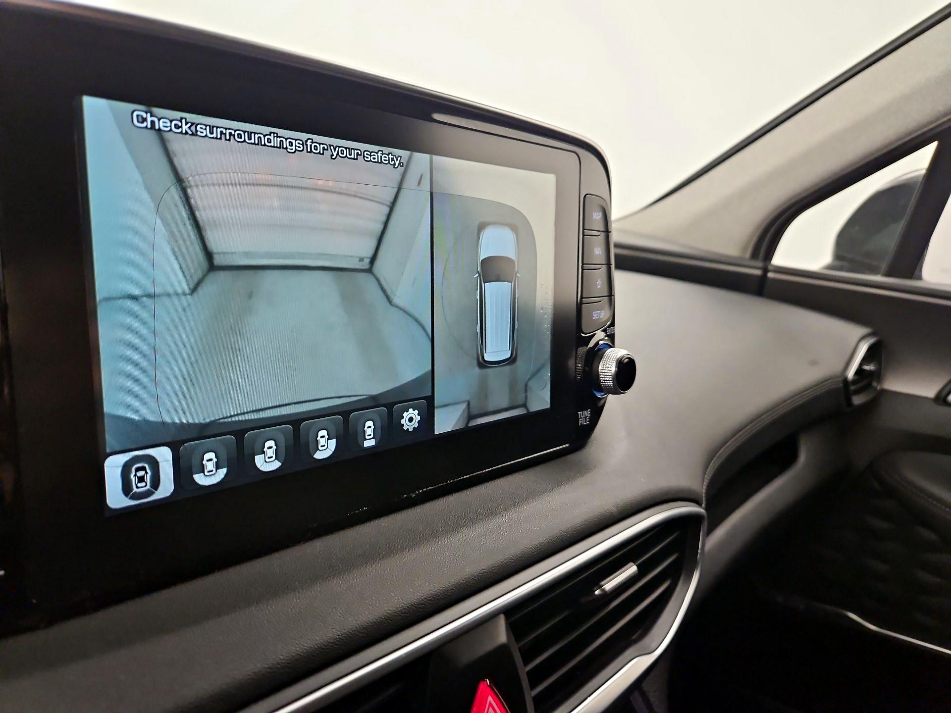 Thumbnail: 2019 Hyundai Santa Fe - 15