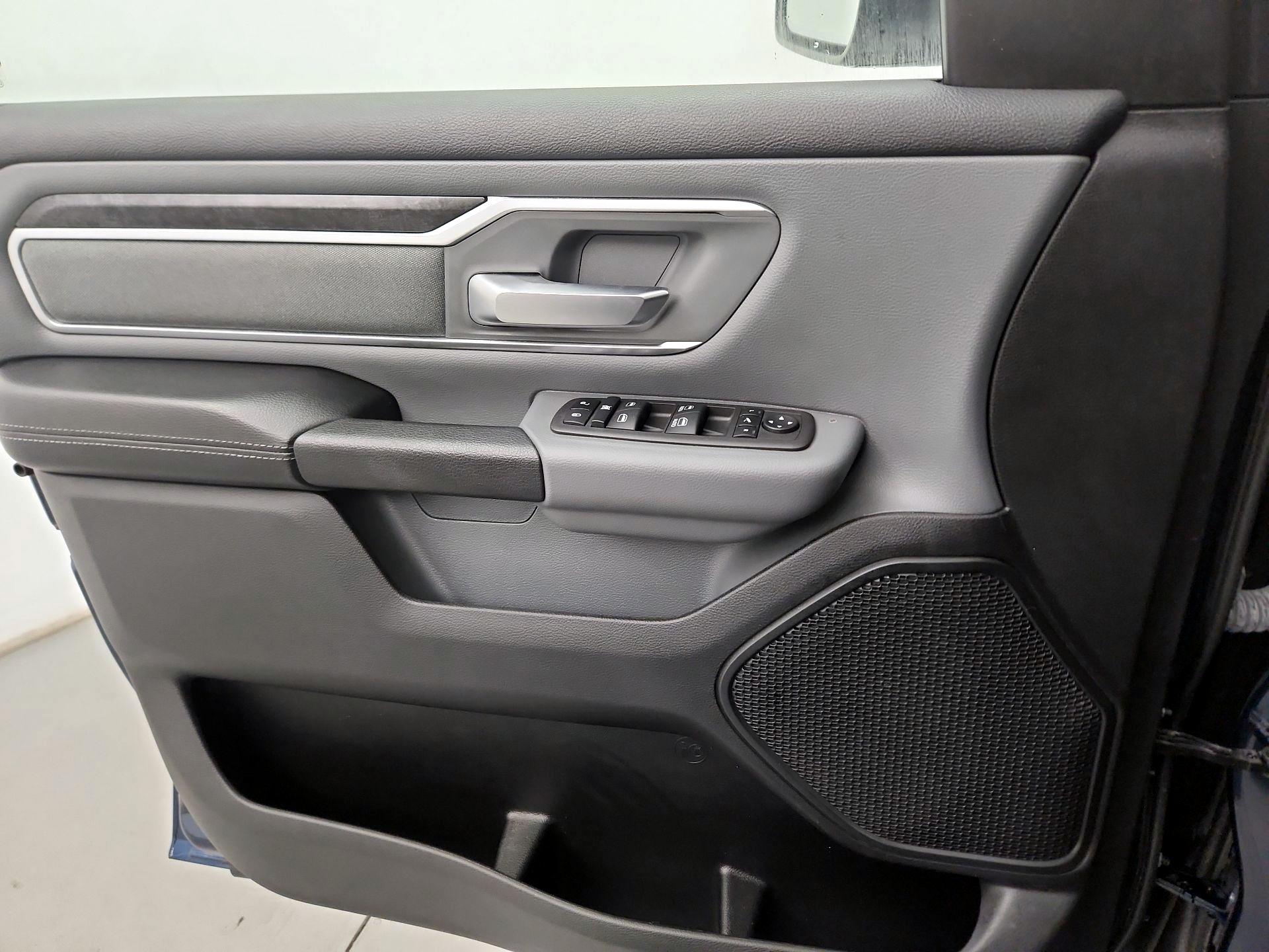 Thumbnail: 2022 RAM 1500 - 10