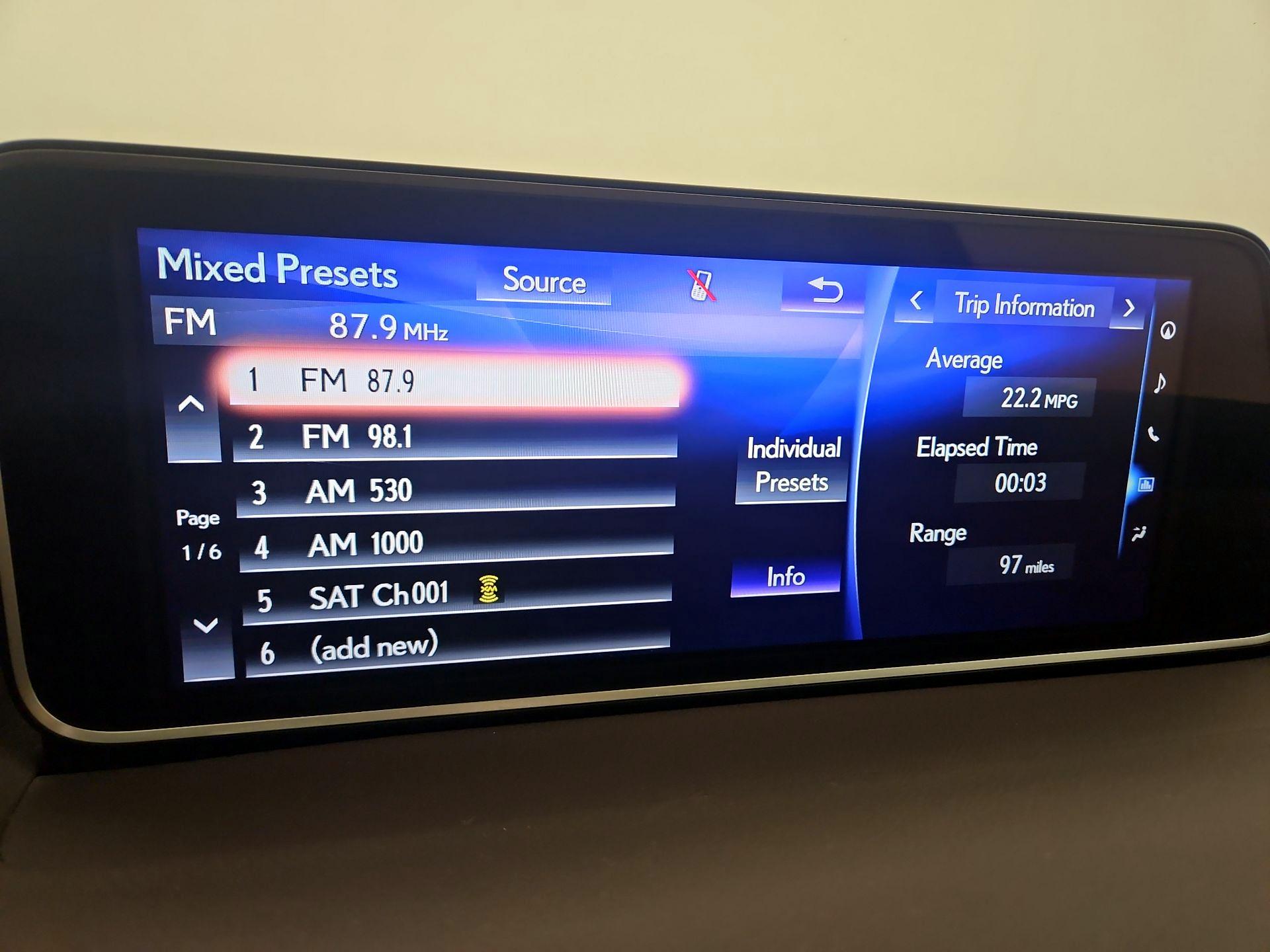 Thumbnail: 2017 Lexus RX - 16