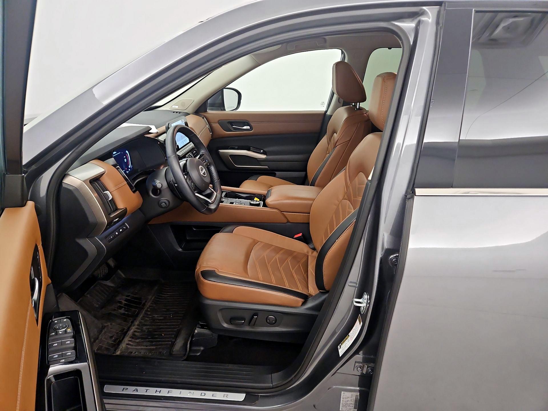 Thumbnail: 2024 Nissan Pathfinder - 11